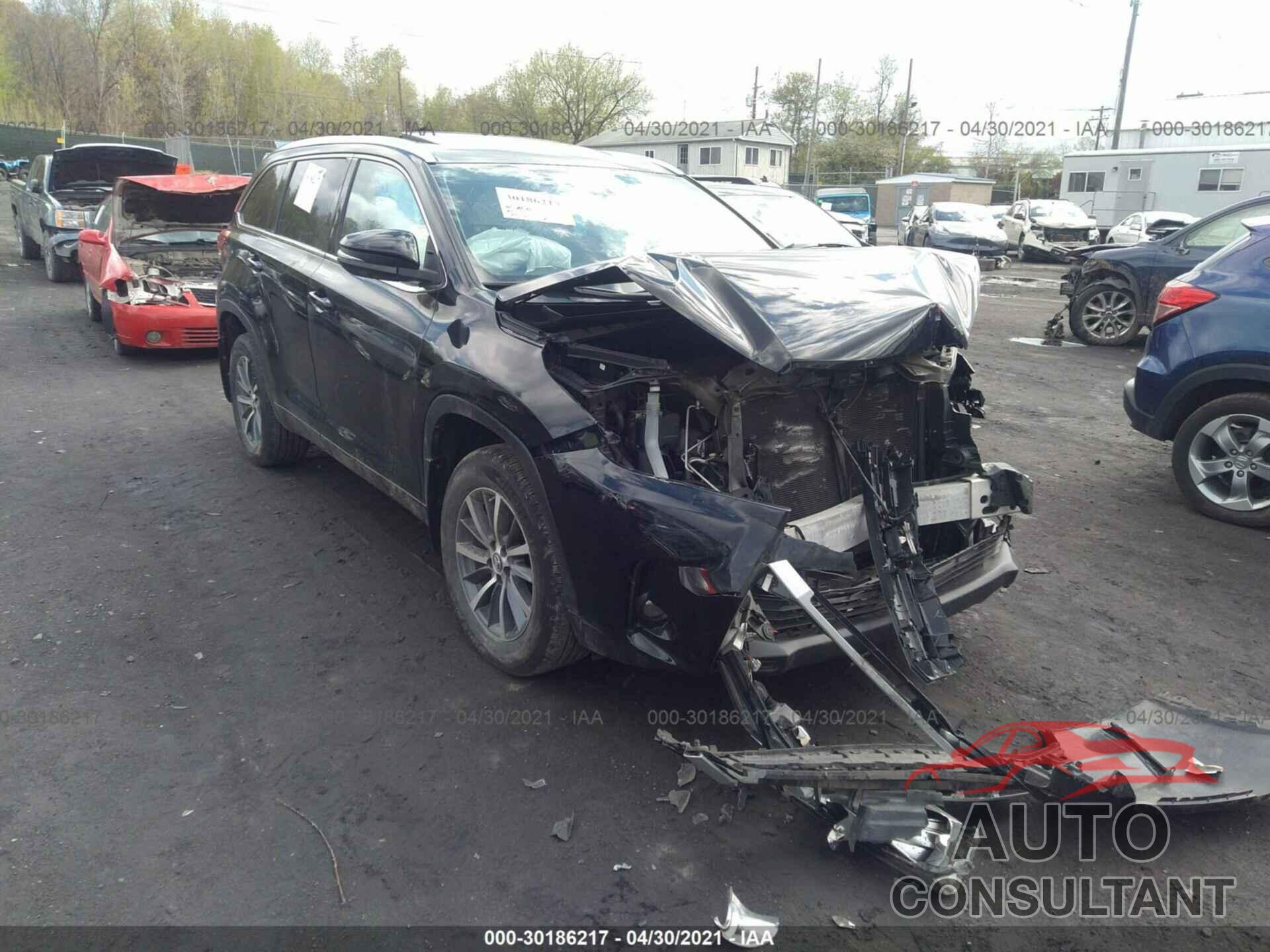 TOYOTA HIGHLANDER 2017 - 5TDJZRFH3HS401997