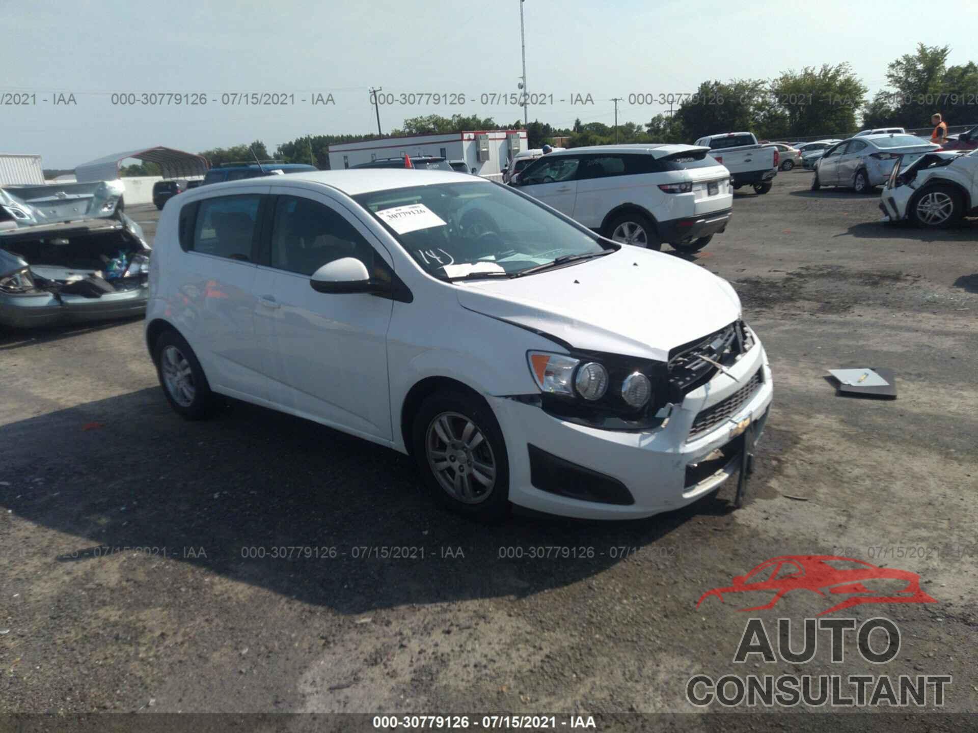 CHEVROLET SONIC 2016 - 1G1JC6SH5G4102939