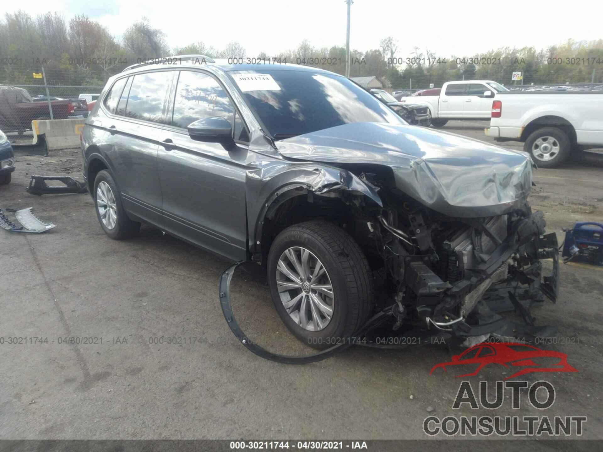 VOLKSWAGEN TIGUAN 2018 - 3VV1B7AXXJM075551