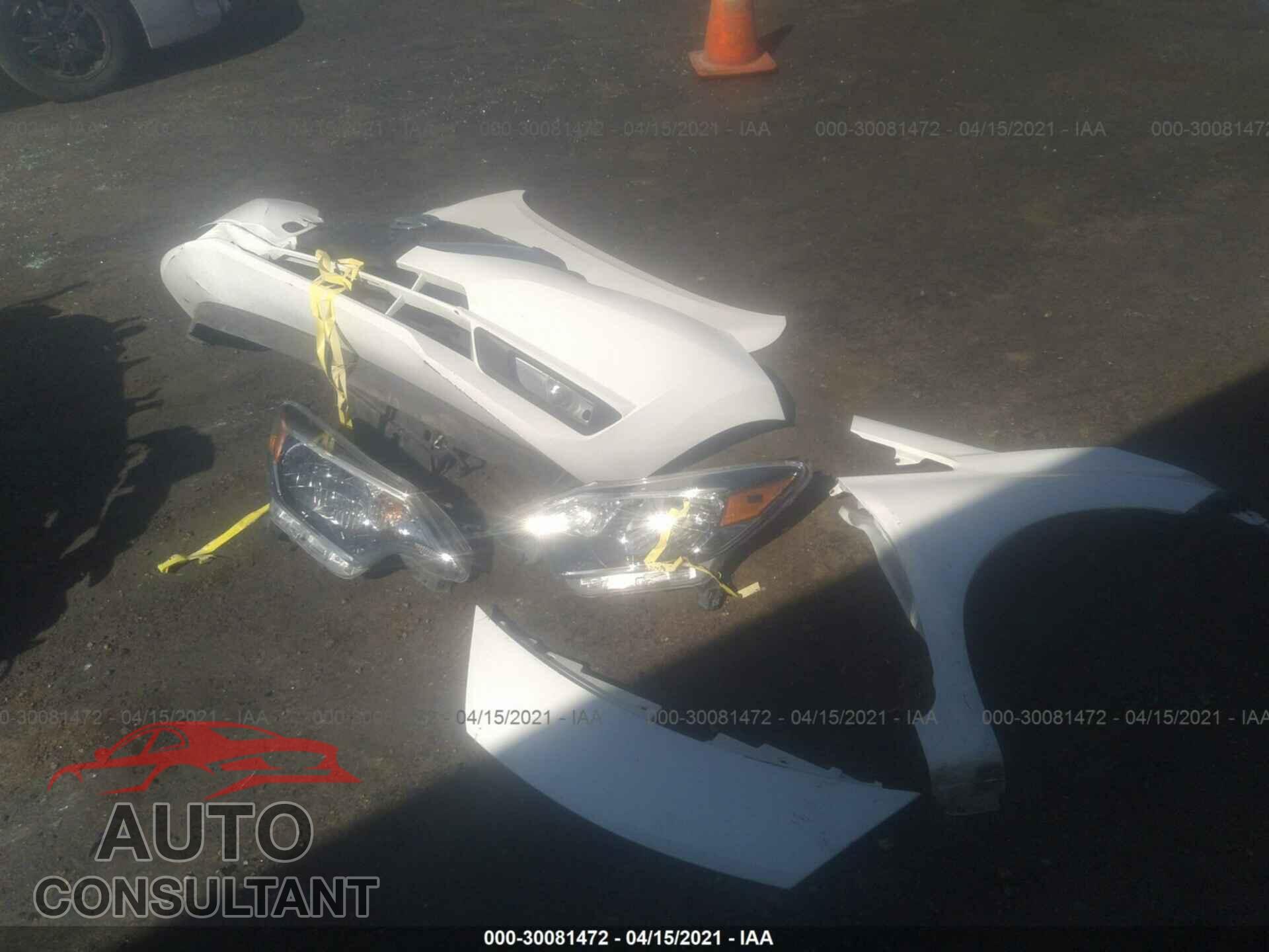 NISSAN VERSA NOTE 2017 - 3N1CE2CP9HL352126