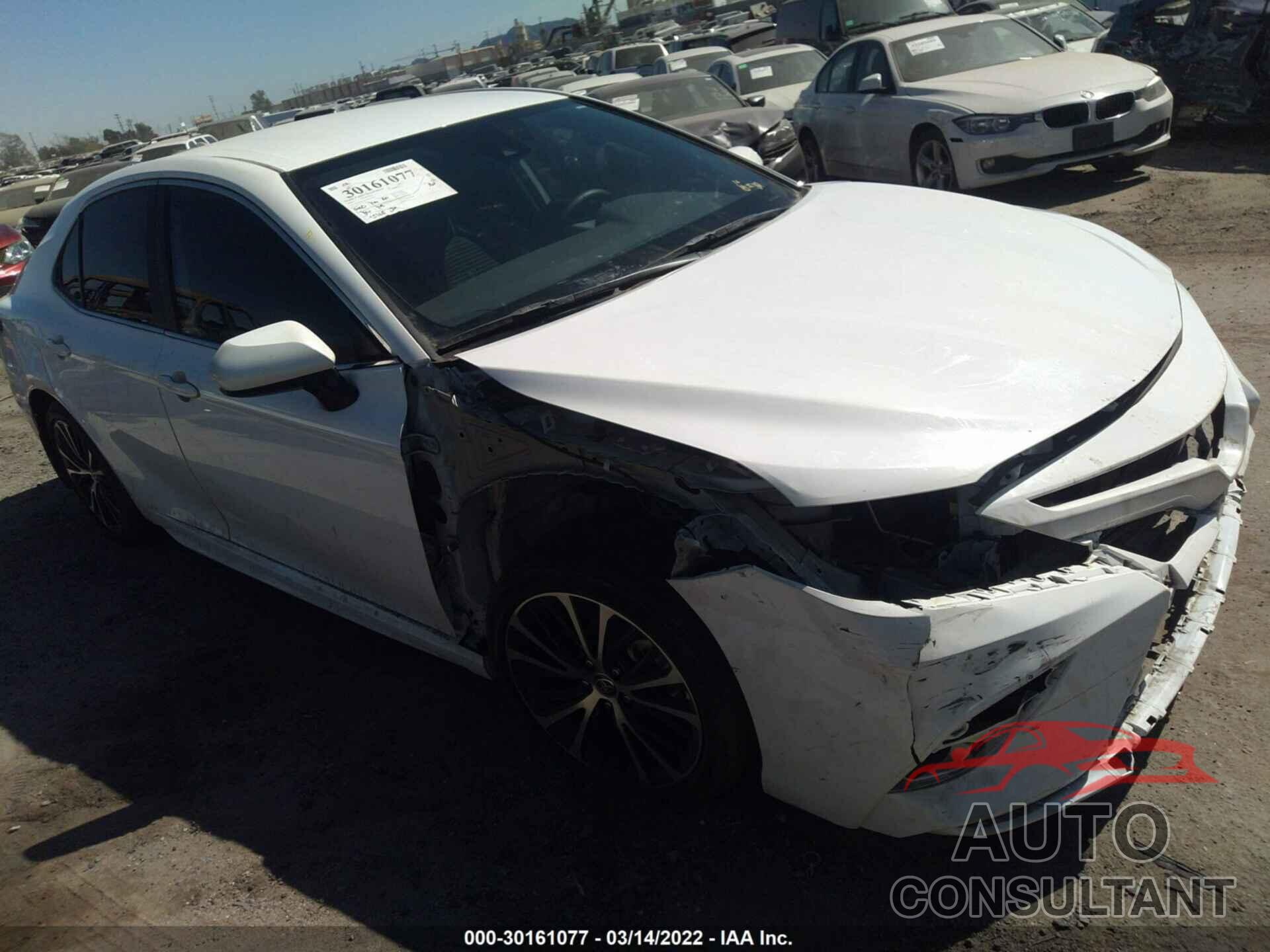 TOYOTA CAMRY 2020 - 4T1G11AK7LU952035