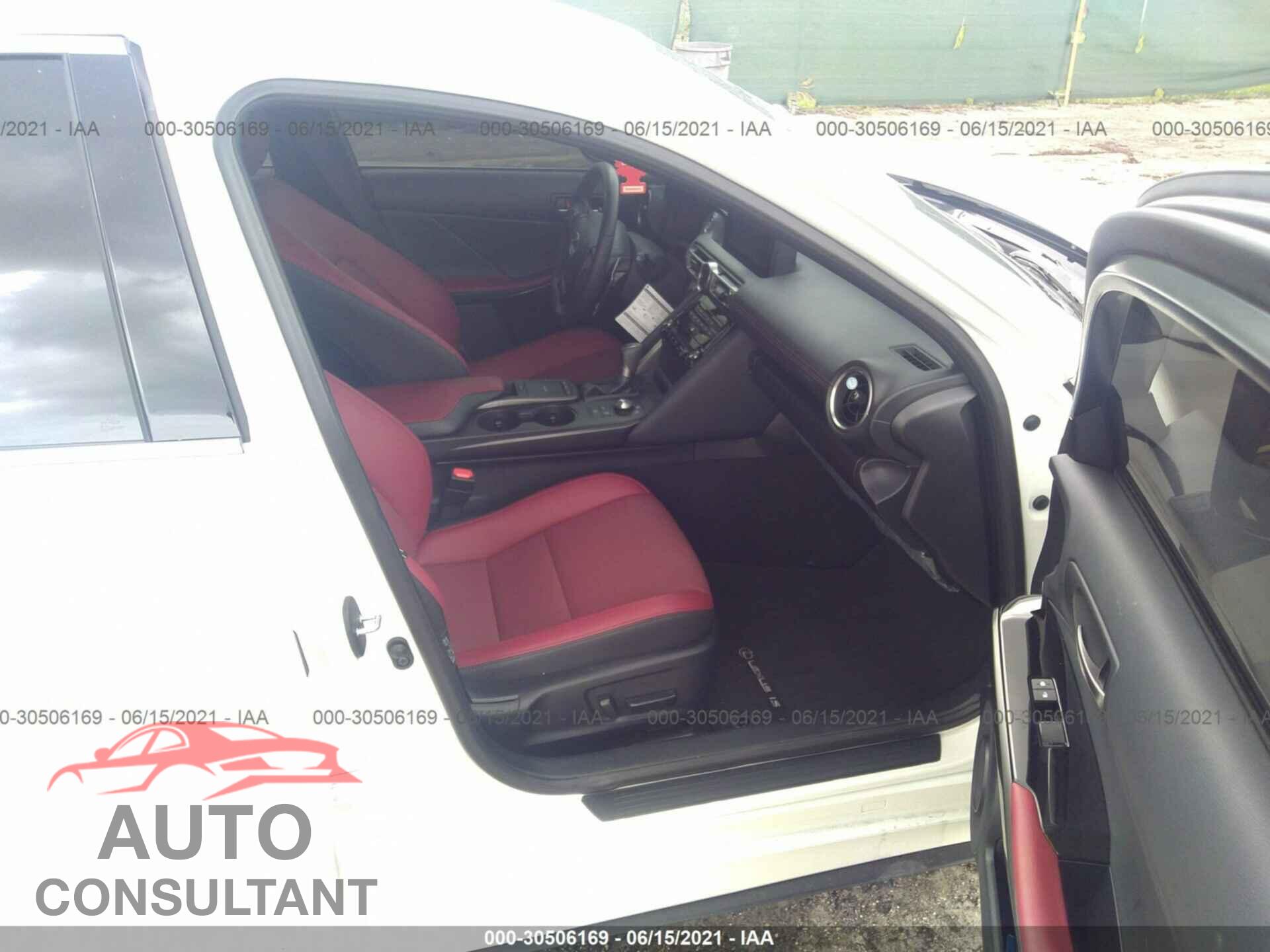 LEXUS IS 2021 - JTHAA1D20M5113585