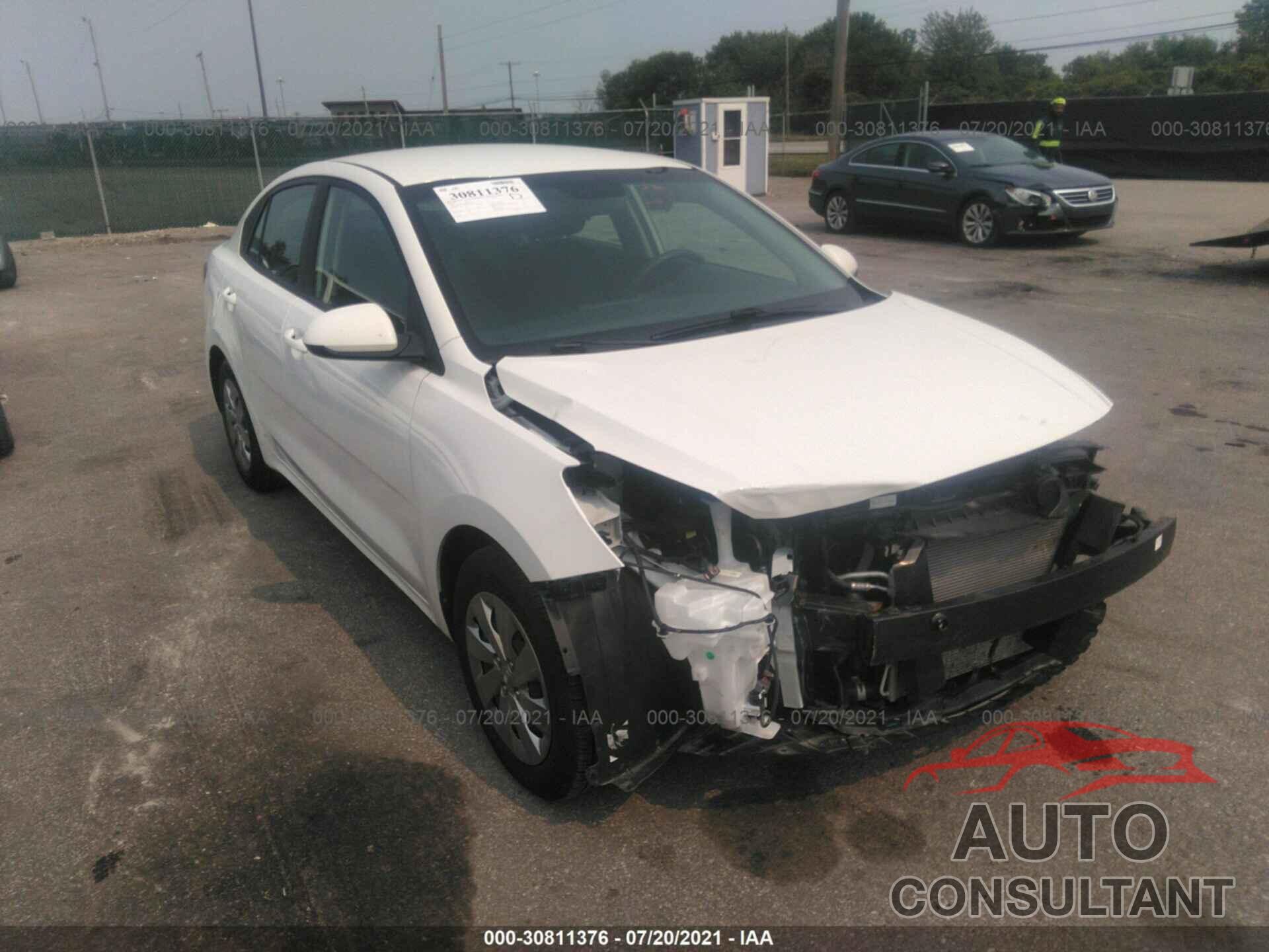 KIA RIO 2018 - 3KPA24AB4JE066663