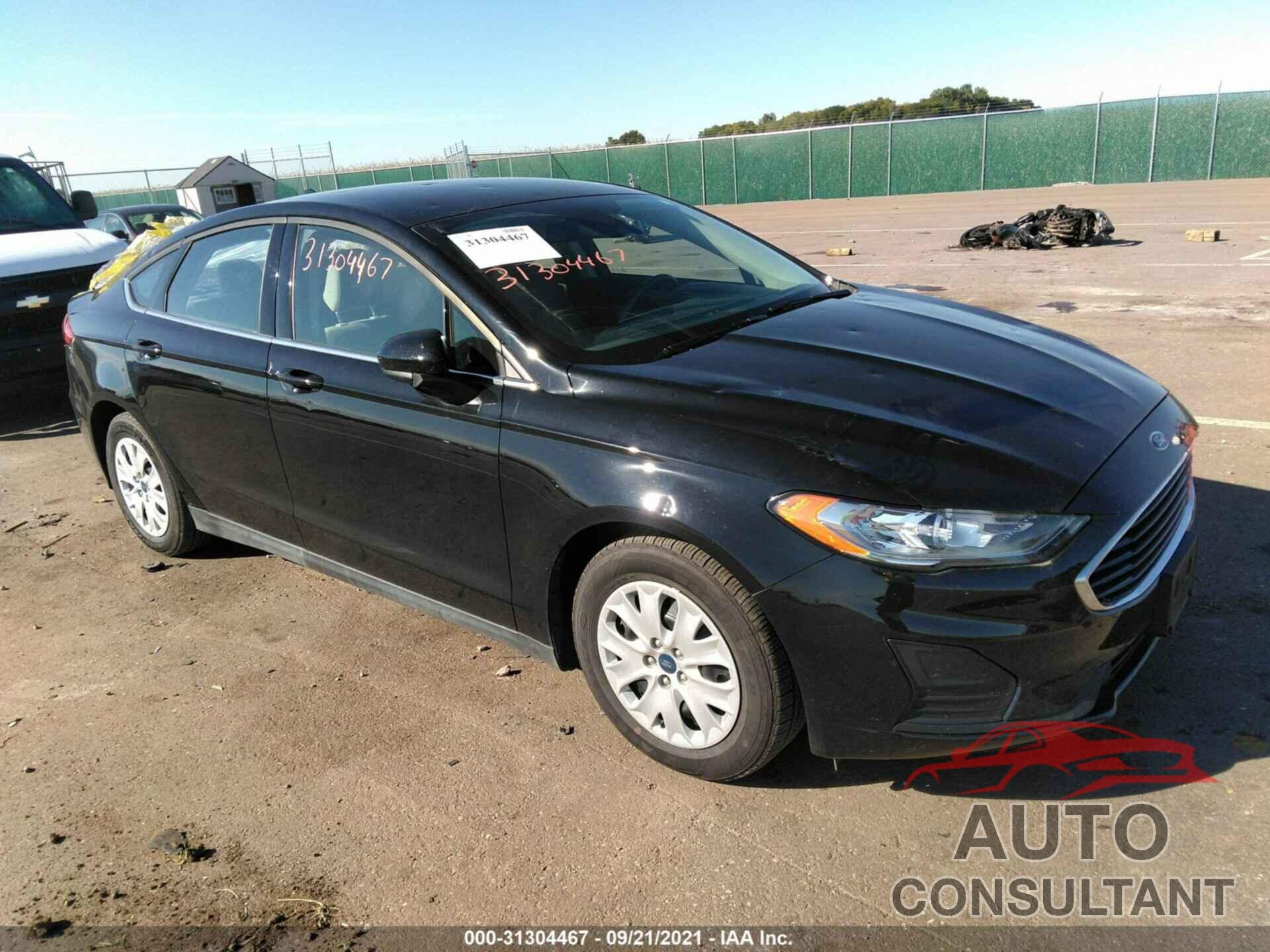 FORD FUSION 2020 - 3FA6P0G76LR148897