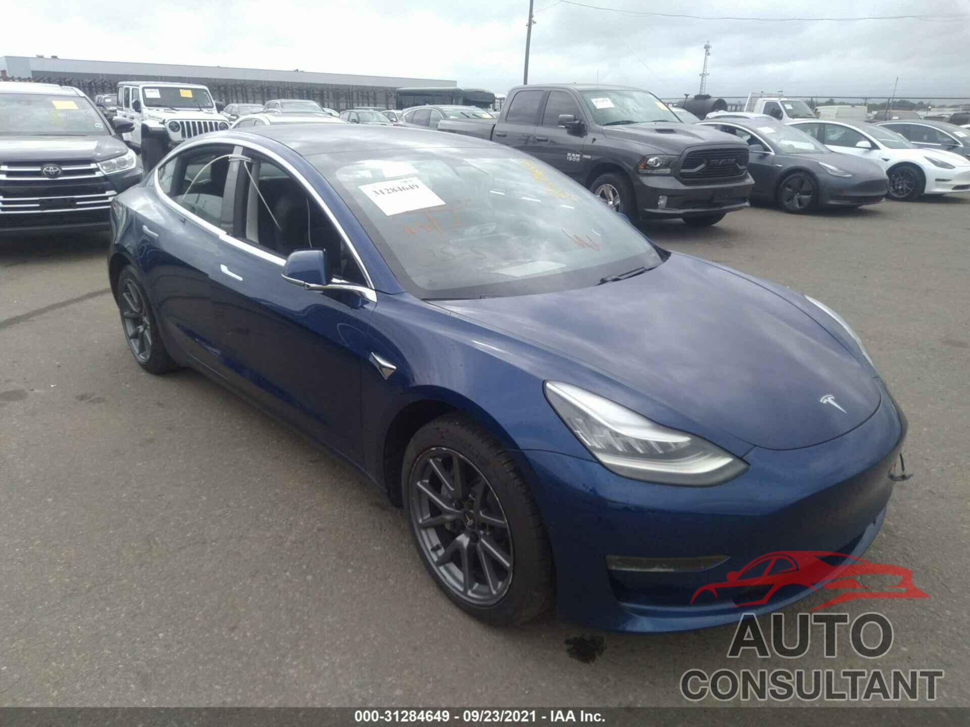 TESLA MODEL 3 2020 - 5YJ3E1EC9LF586582