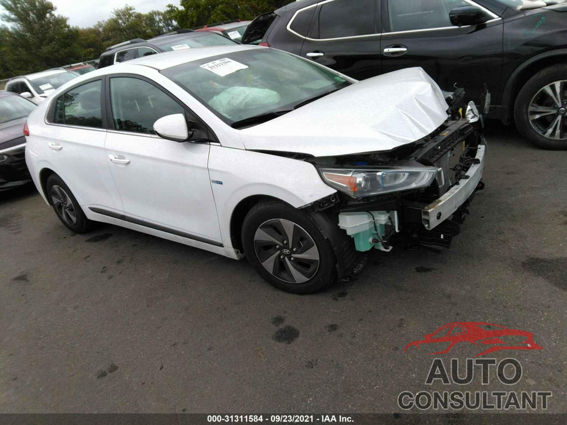 HYUNDAI IONIQ HYBRID 2019 - KMHC75LC4KU144329