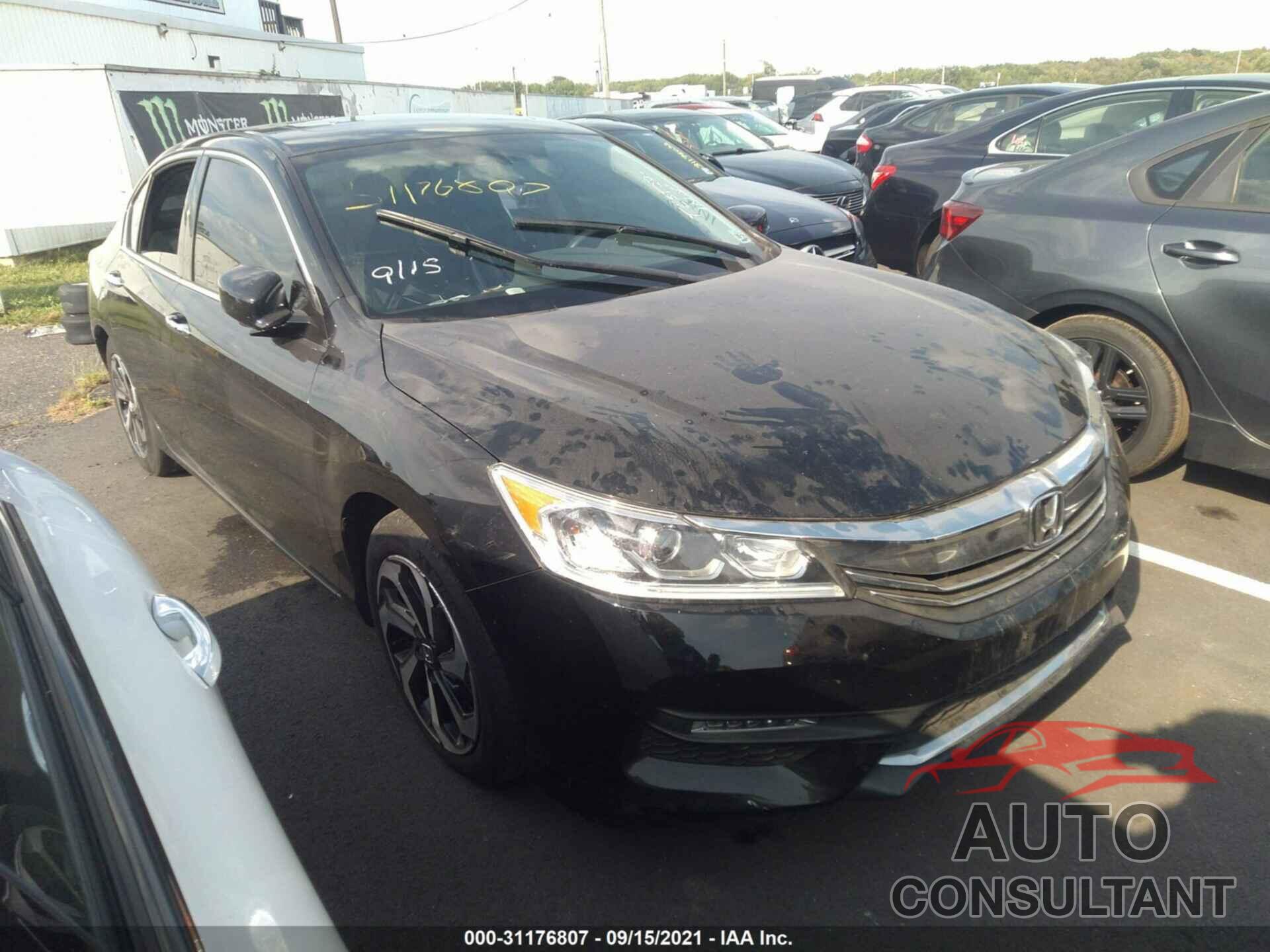 HONDA ACCORD SEDAN 2017 - 1HGCR3F8XHA033466