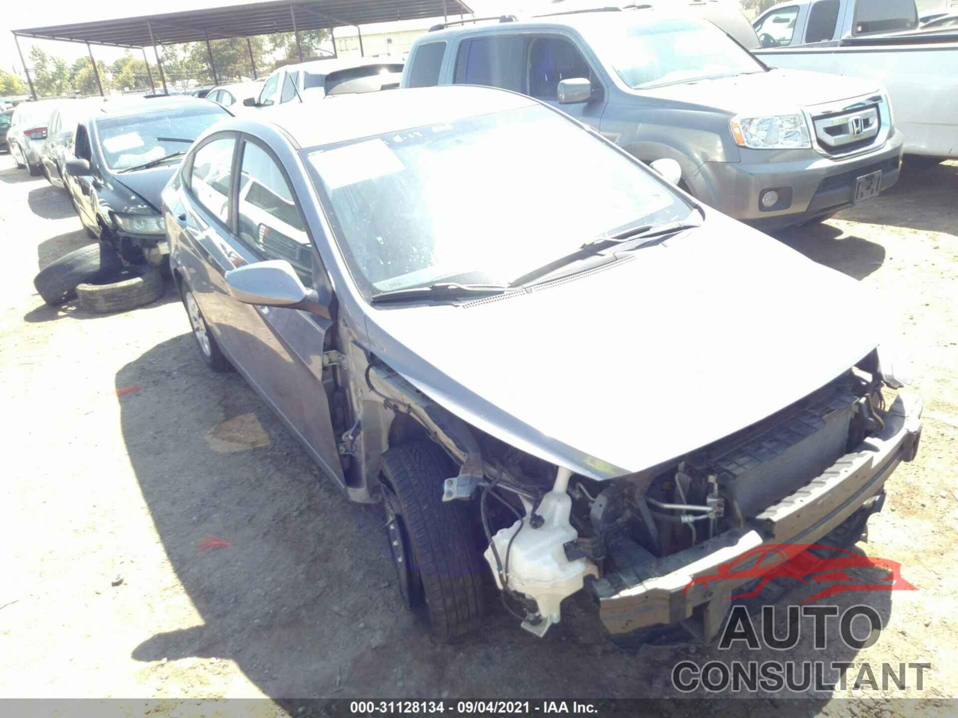 HYUNDAI ACCENT 2016 - KMHCT4AE1GU161302