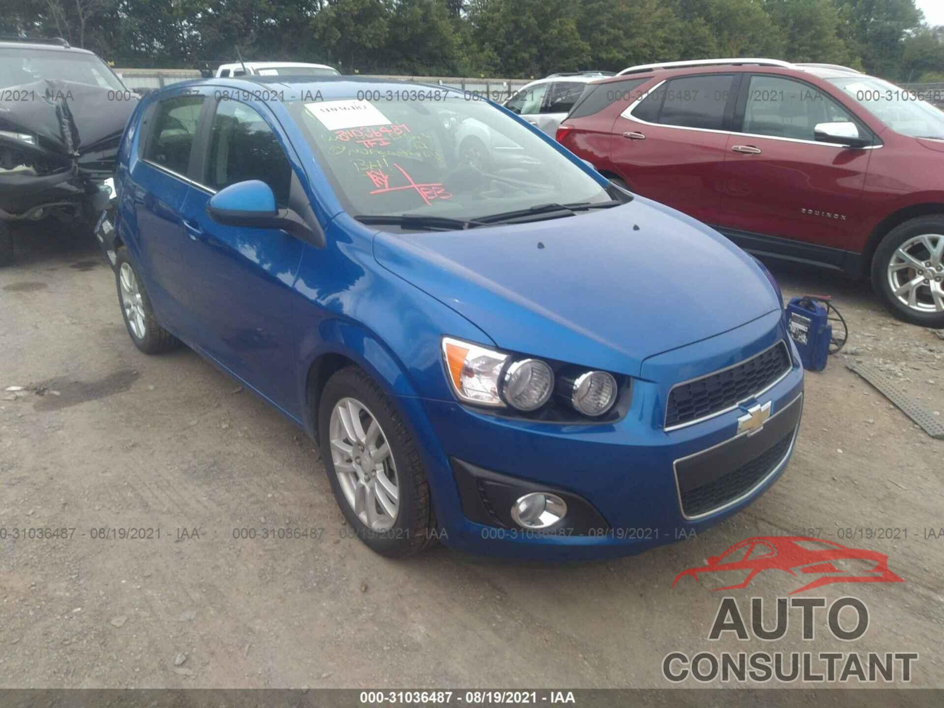 CHEVROLET SONIC 2016 - 1G1JC6SH6G4133083