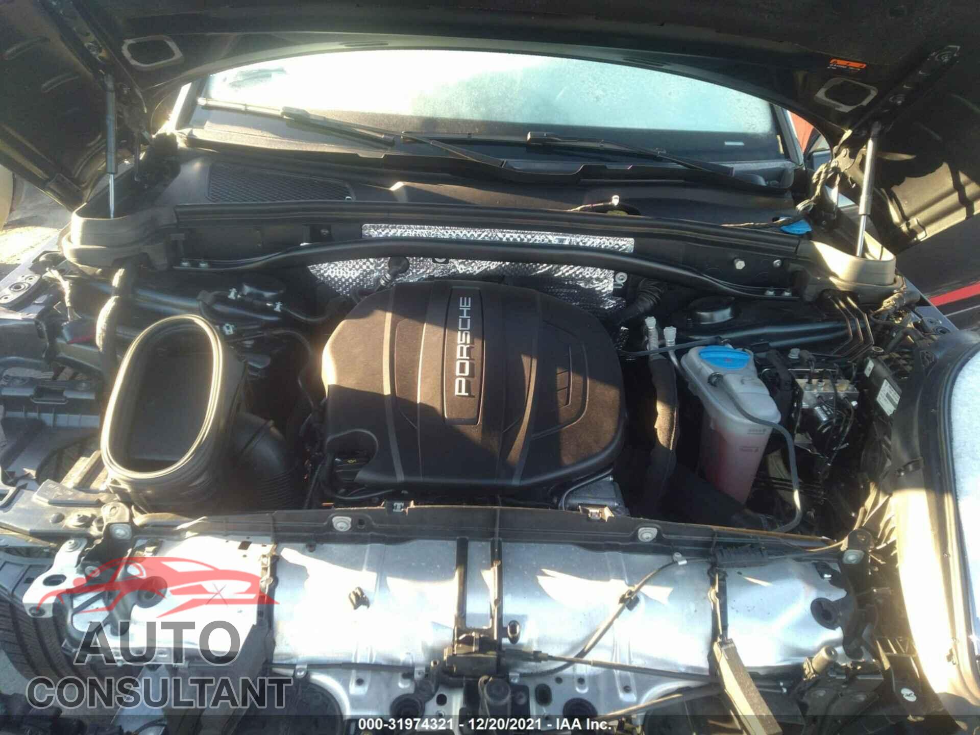 PORSCHE MACAN 2018 - WP1AA2A53JLB05816
