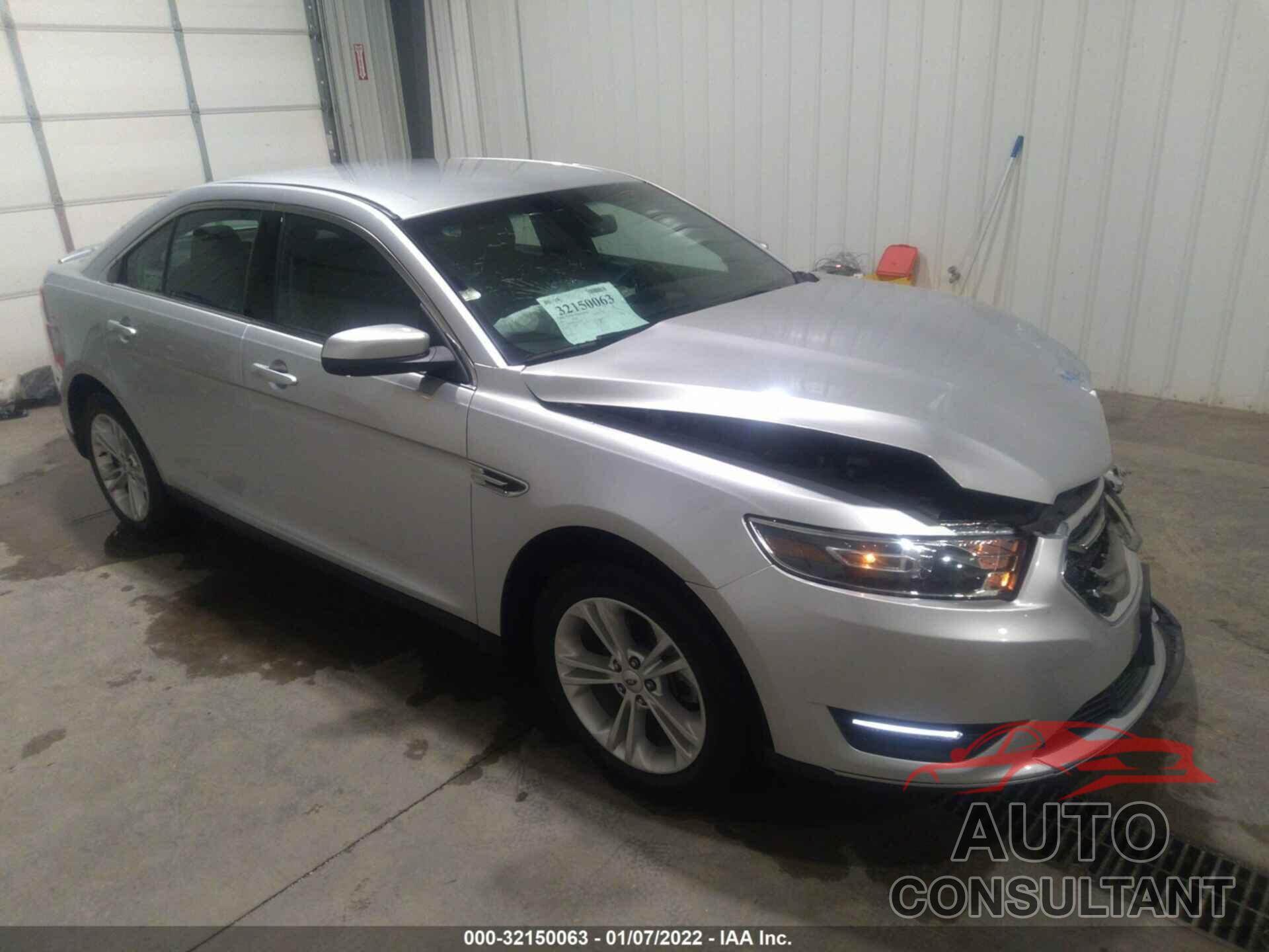 FORD TAURUS 2016 - 1FAHP2E81GG112936