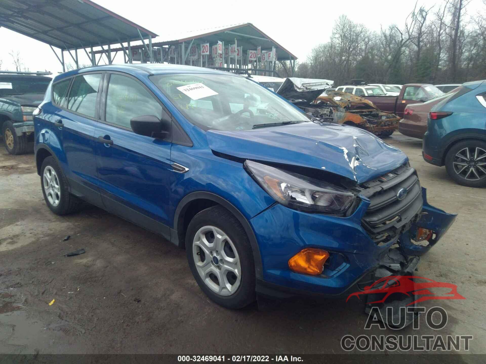 FORD ESCAPE 2018 - 1FMCU0F71JUD25641