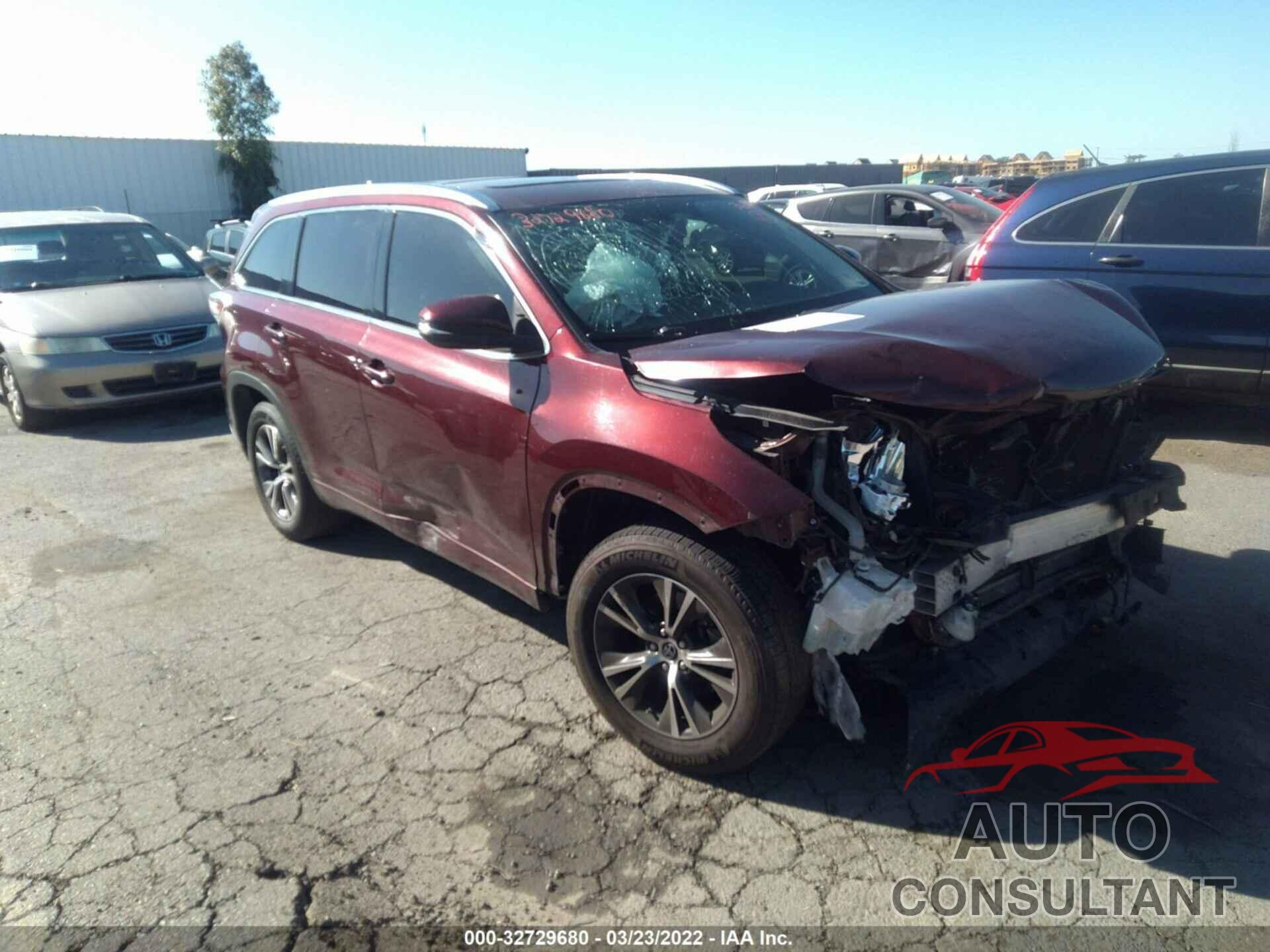 TOYOTA HIGHLANDER 2016 - 5TDKKRFH5GS133803