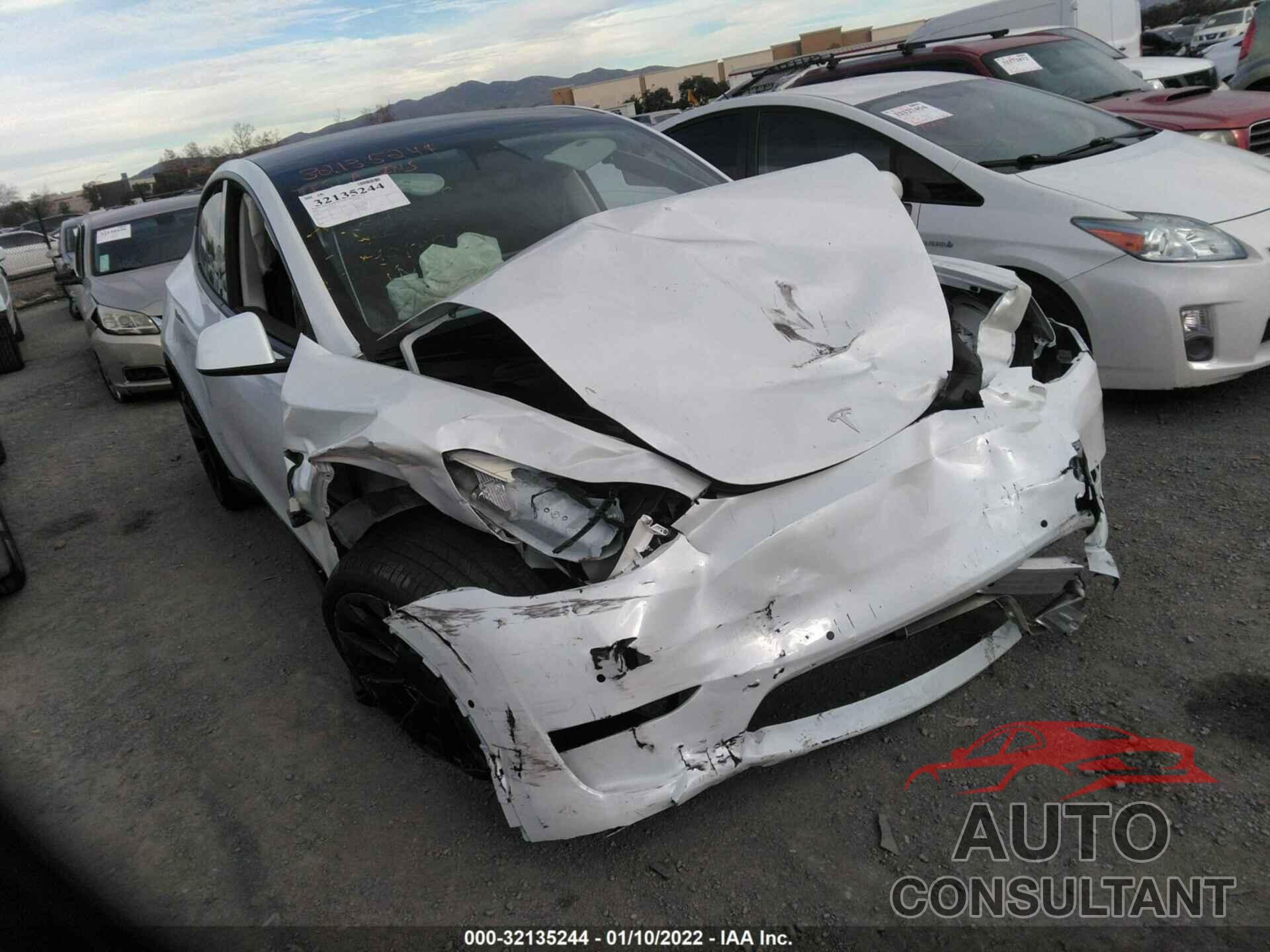 TESLA MODEL Y 2020 - 5YJYGDEEXLF026993
