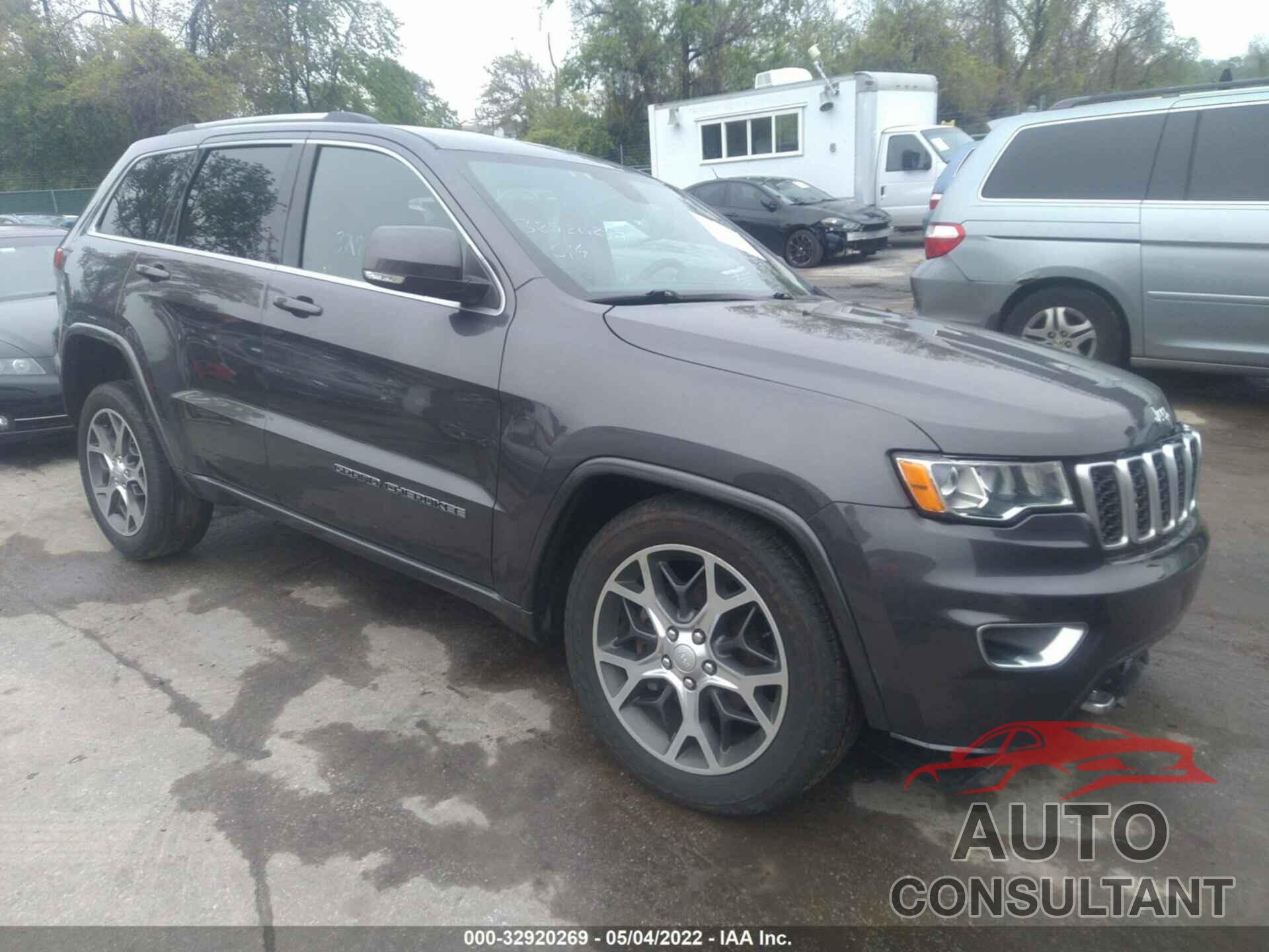 JEEP GRAND CHEROKEE 2018 - 1C4RJFBG8JC347240