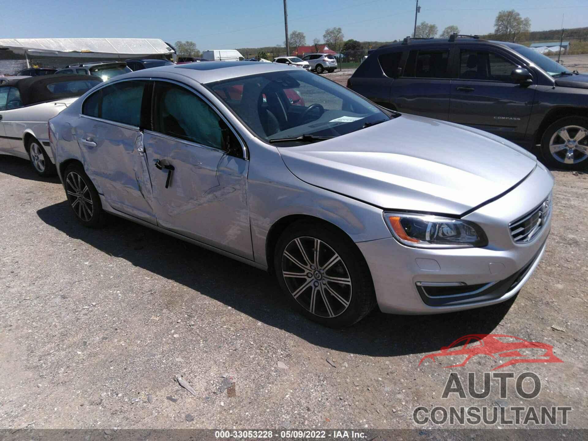 VOLVO S60 2018 - LYV402HM7JB175404