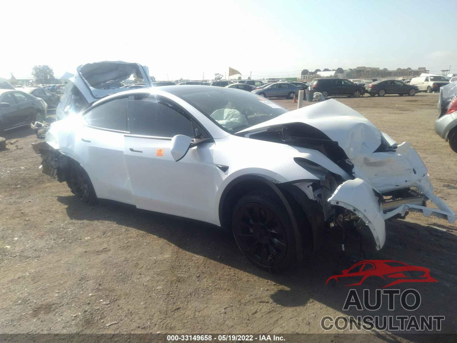 TESLA MODEL Y 2021 - 5YJYGDEEXMF301893
