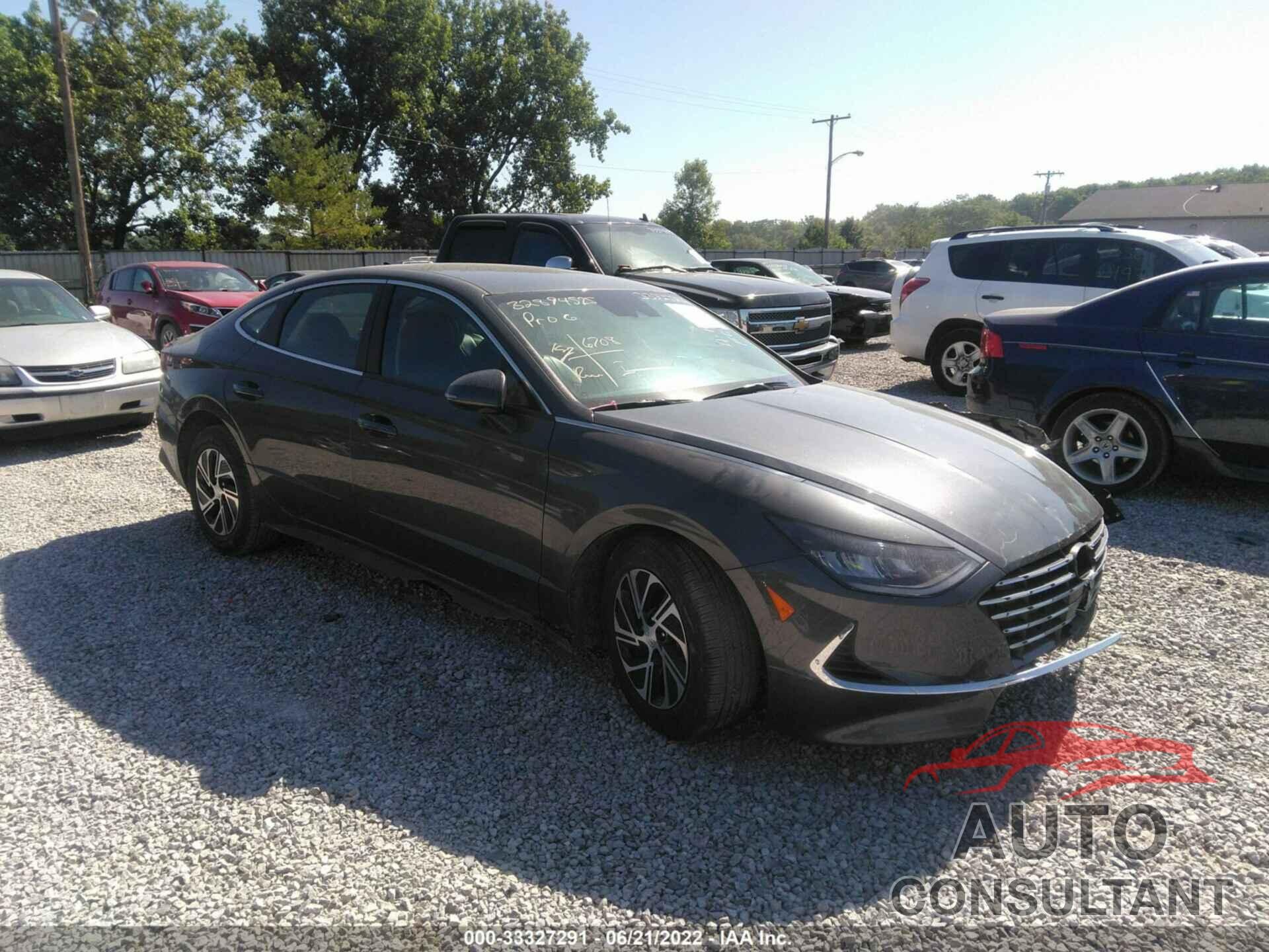 HYUNDAI SONATA HYBRID 2022 - KMHL24JJ5NA041761