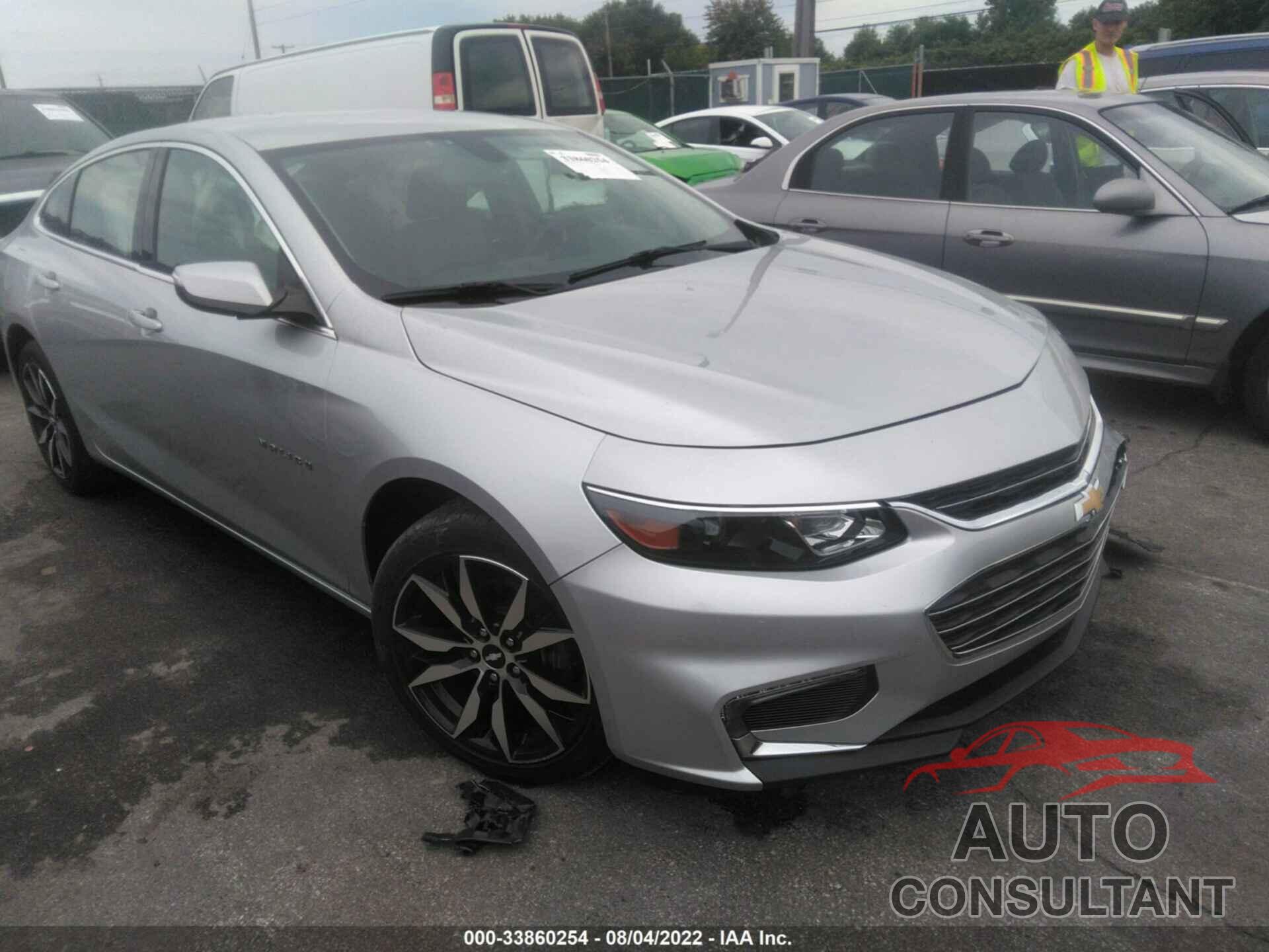 CHEVROLET MALIBU 2017 - 1G1ZE5ST4HF276017