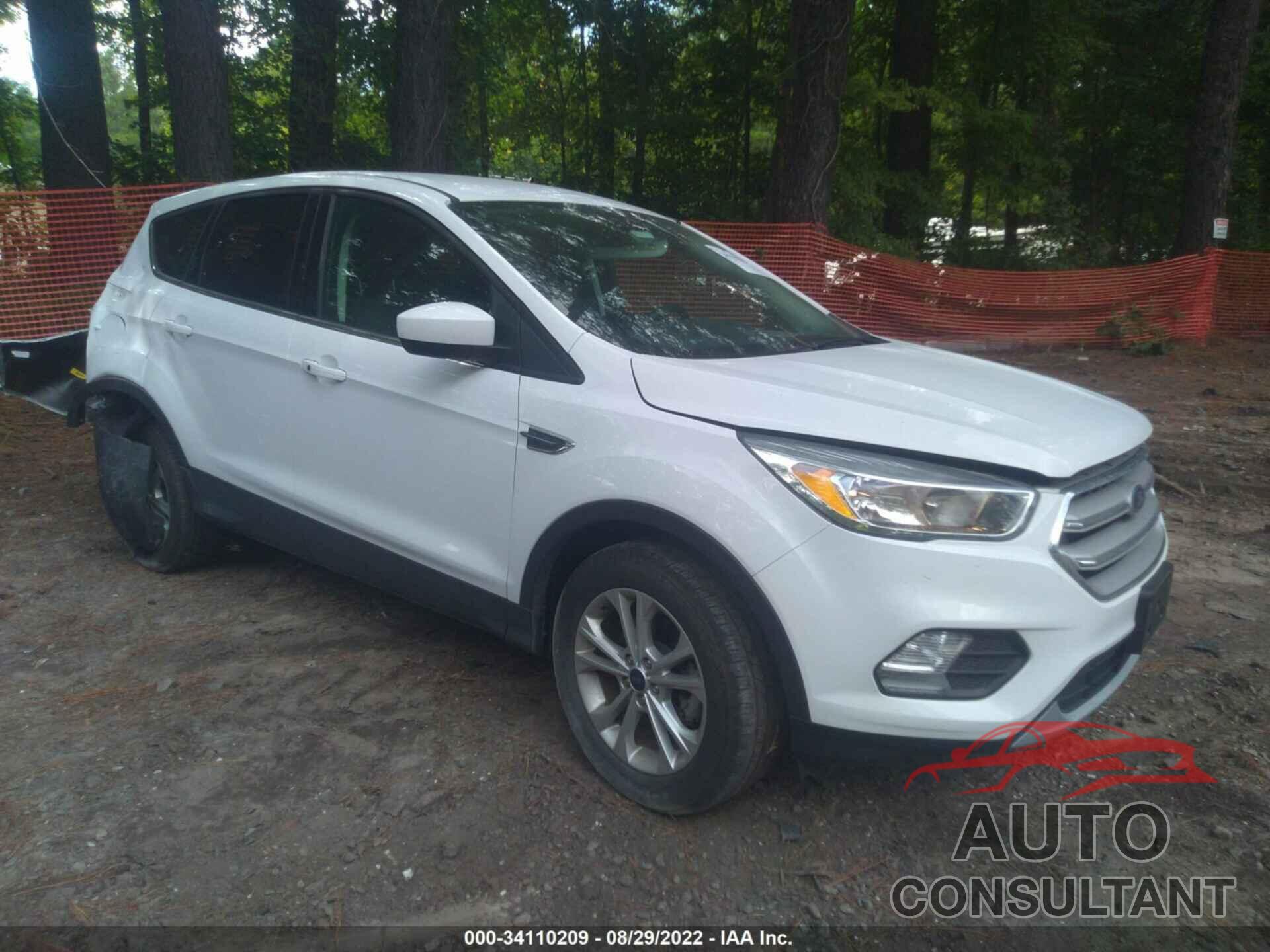 FORD ESCAPE 2019 - 1FMCU0GD3KUC36983