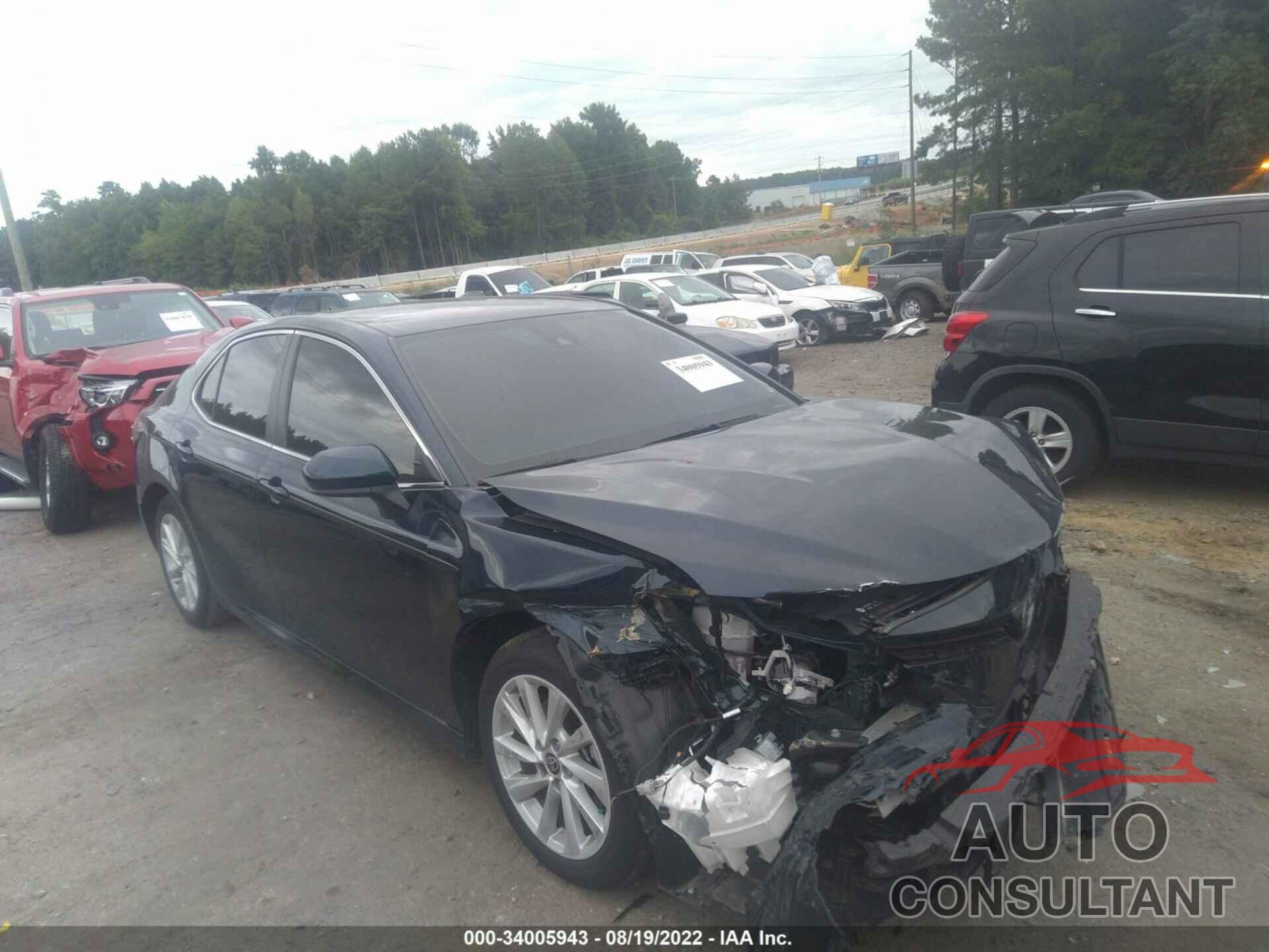 TOYOTA CAMRY 2021 - 4T1C11AK8MU613056