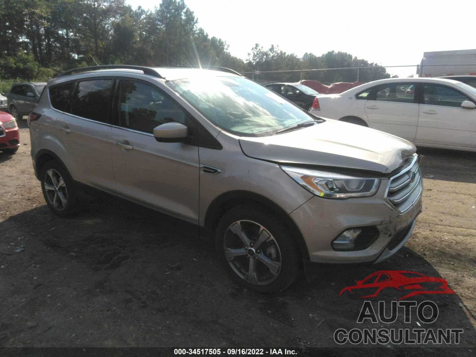 FORD ESCAPE 2017 - 1FMCU0G97HUA67720