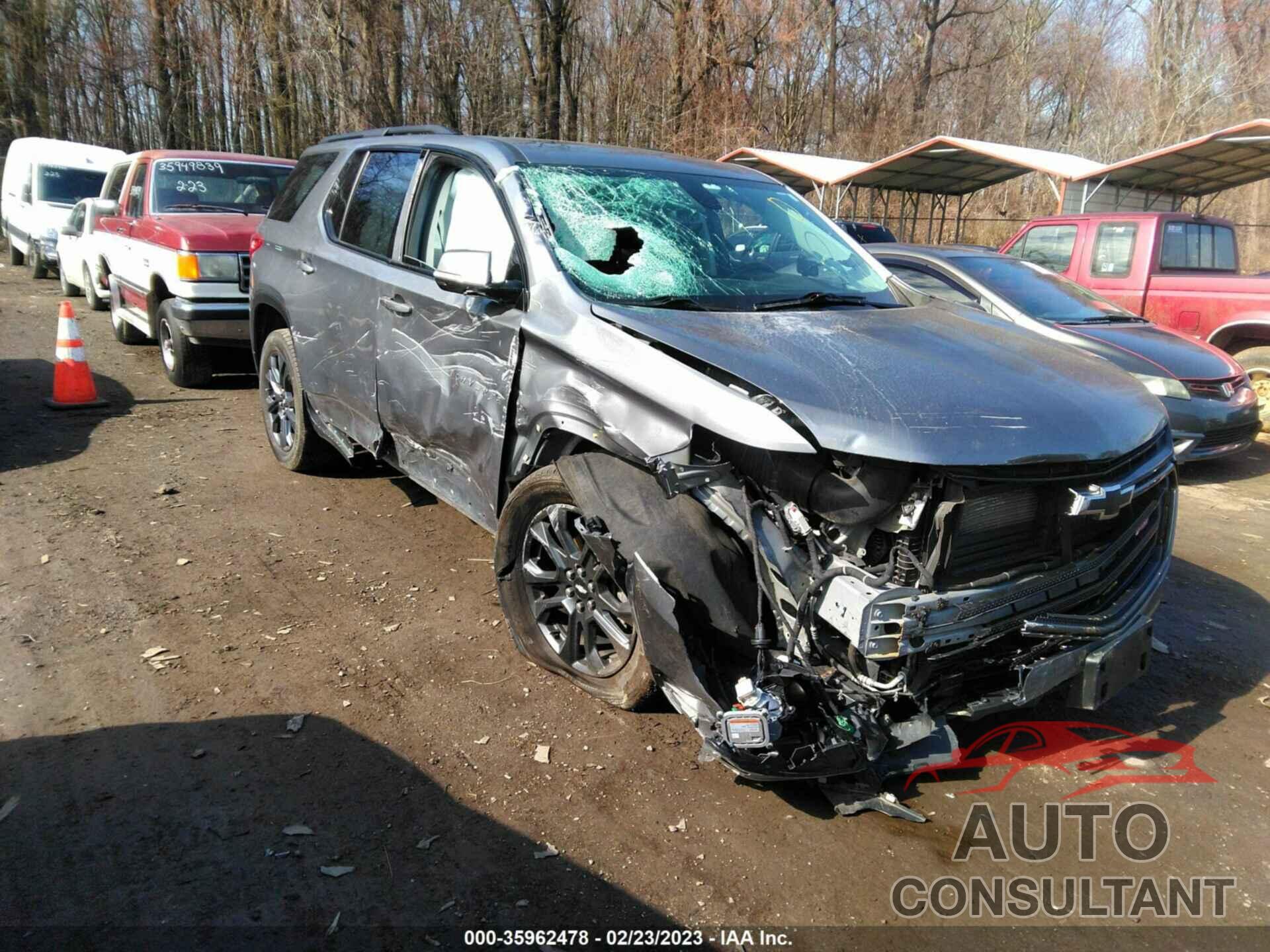 CHEVROLET TRAVERSE 2019 - 1GNEVJKW5KJ140175