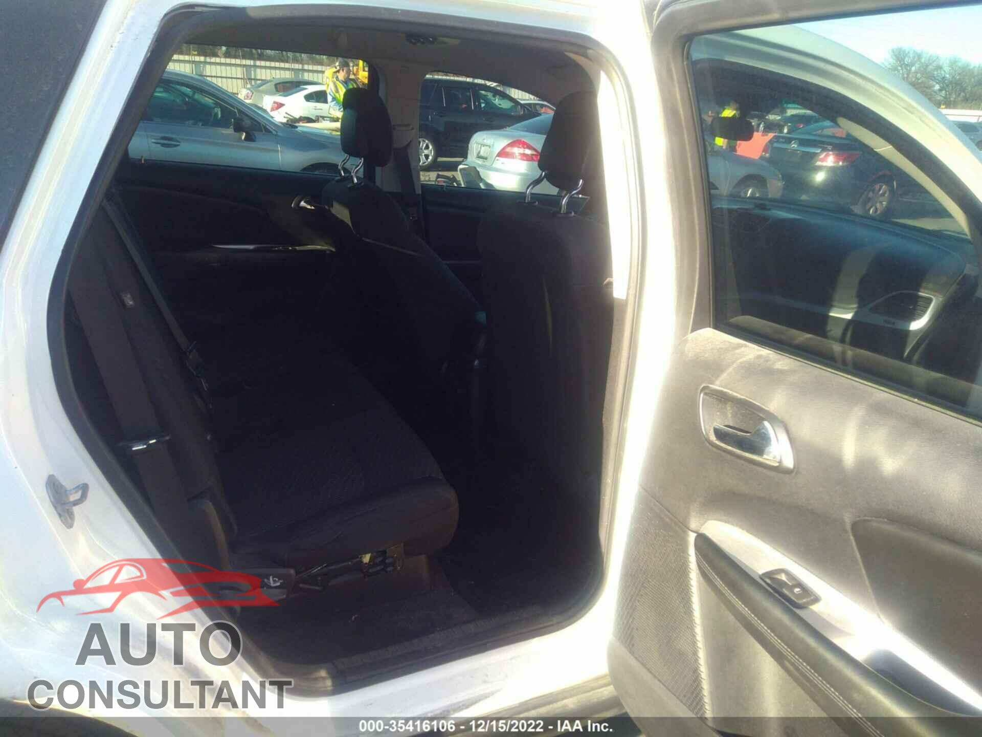 DODGE JOURNEY 2015 - 3C4PDCAB9FT752926