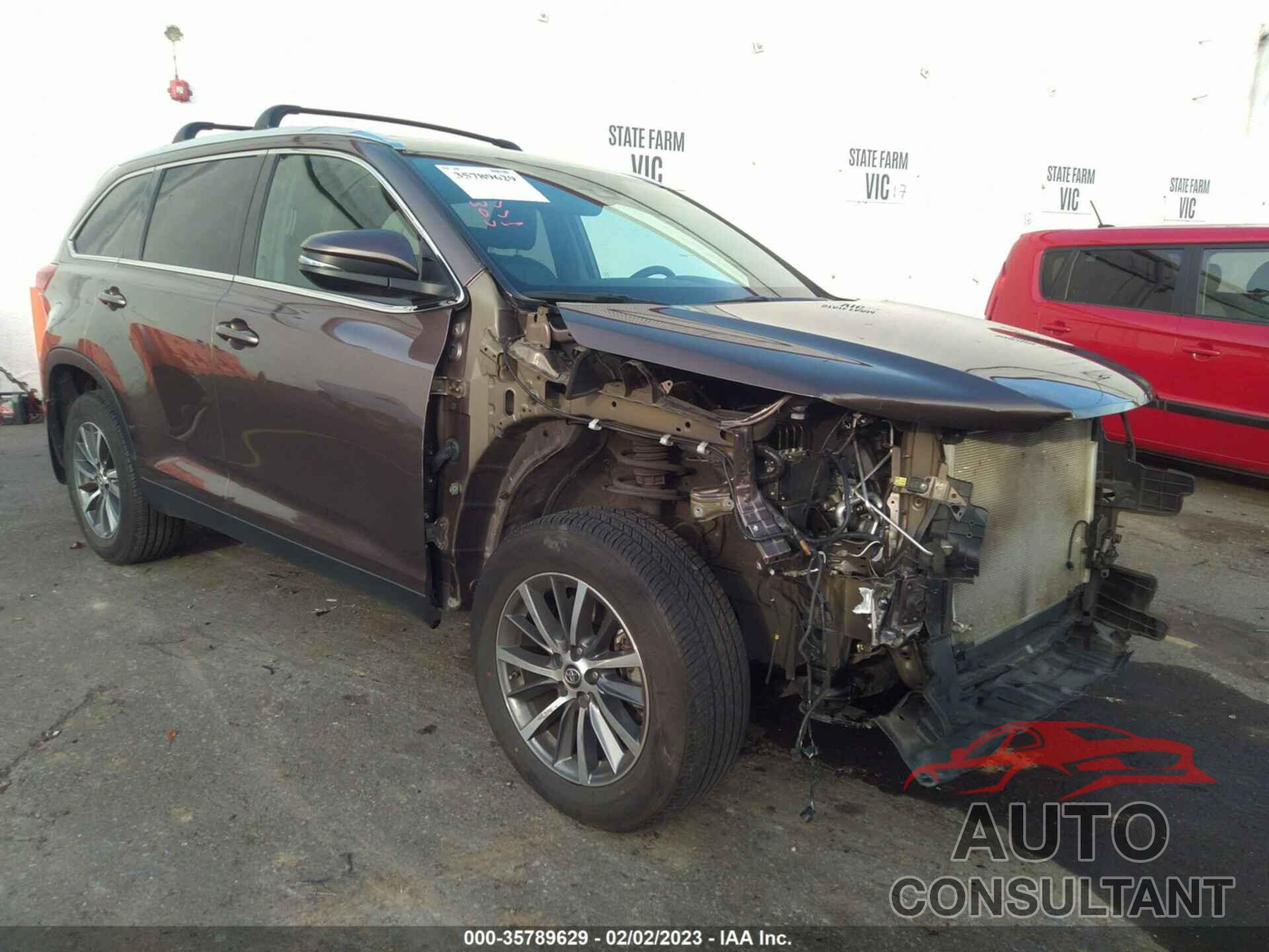 TOYOTA HIGHLANDER 2019 - 5TDJZRFH6KS920257