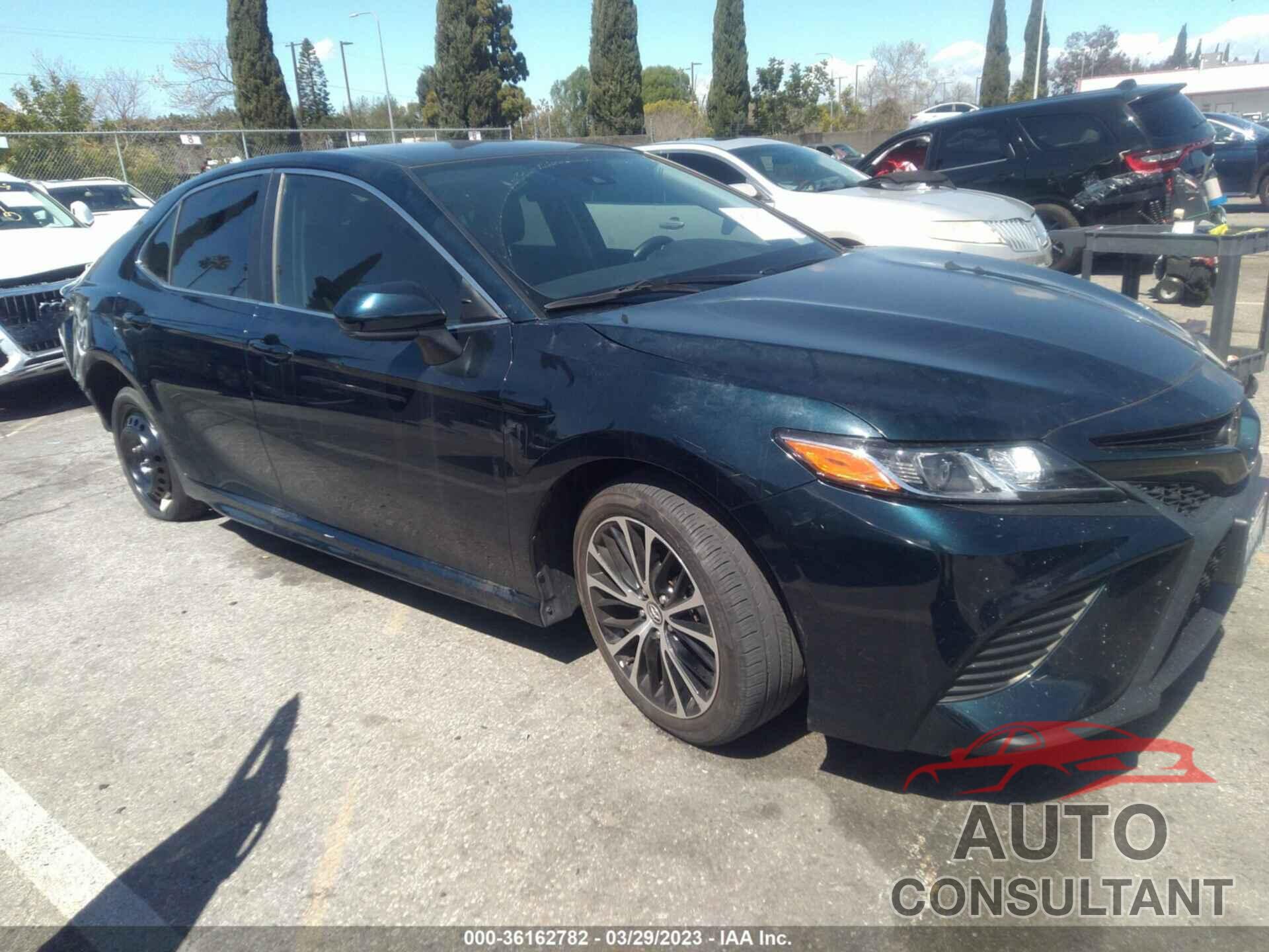 TOYOTA CAMRY 2020 - 4T1G11AK7LU901747
