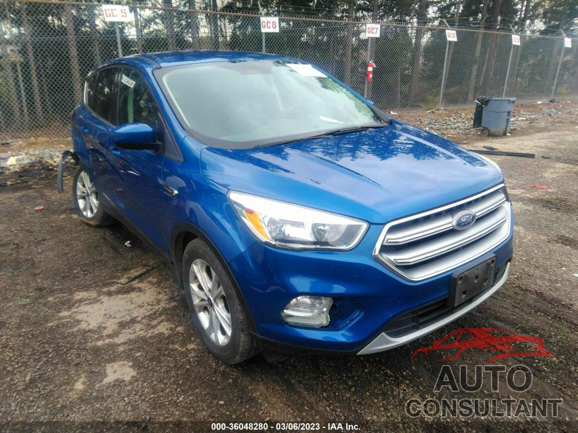 FORD ESCAPE 2017 - 1FMCU0GD3HUD12033