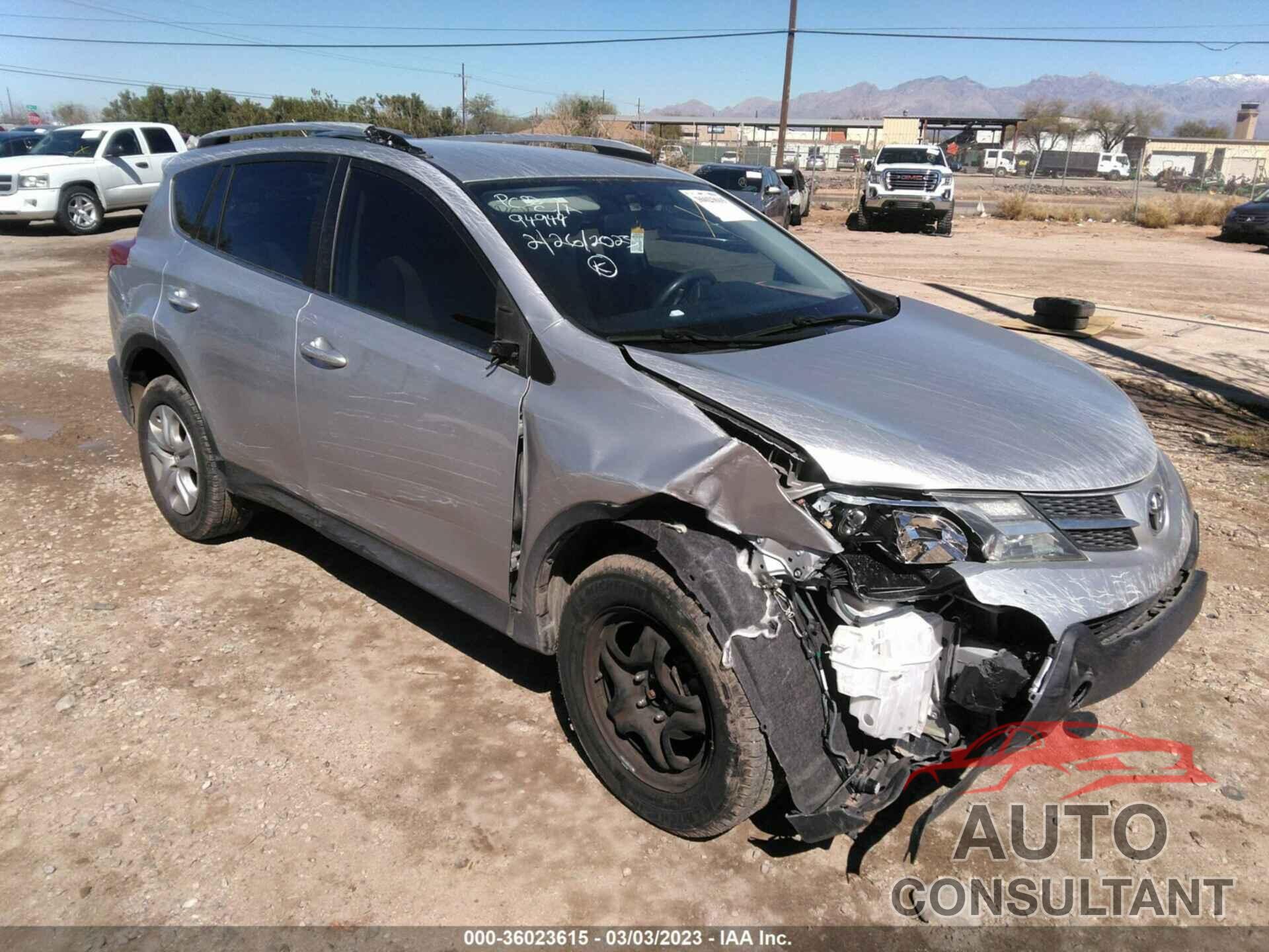 TOYOTA RAV4 2015 - JTMZFREV2FJ050092