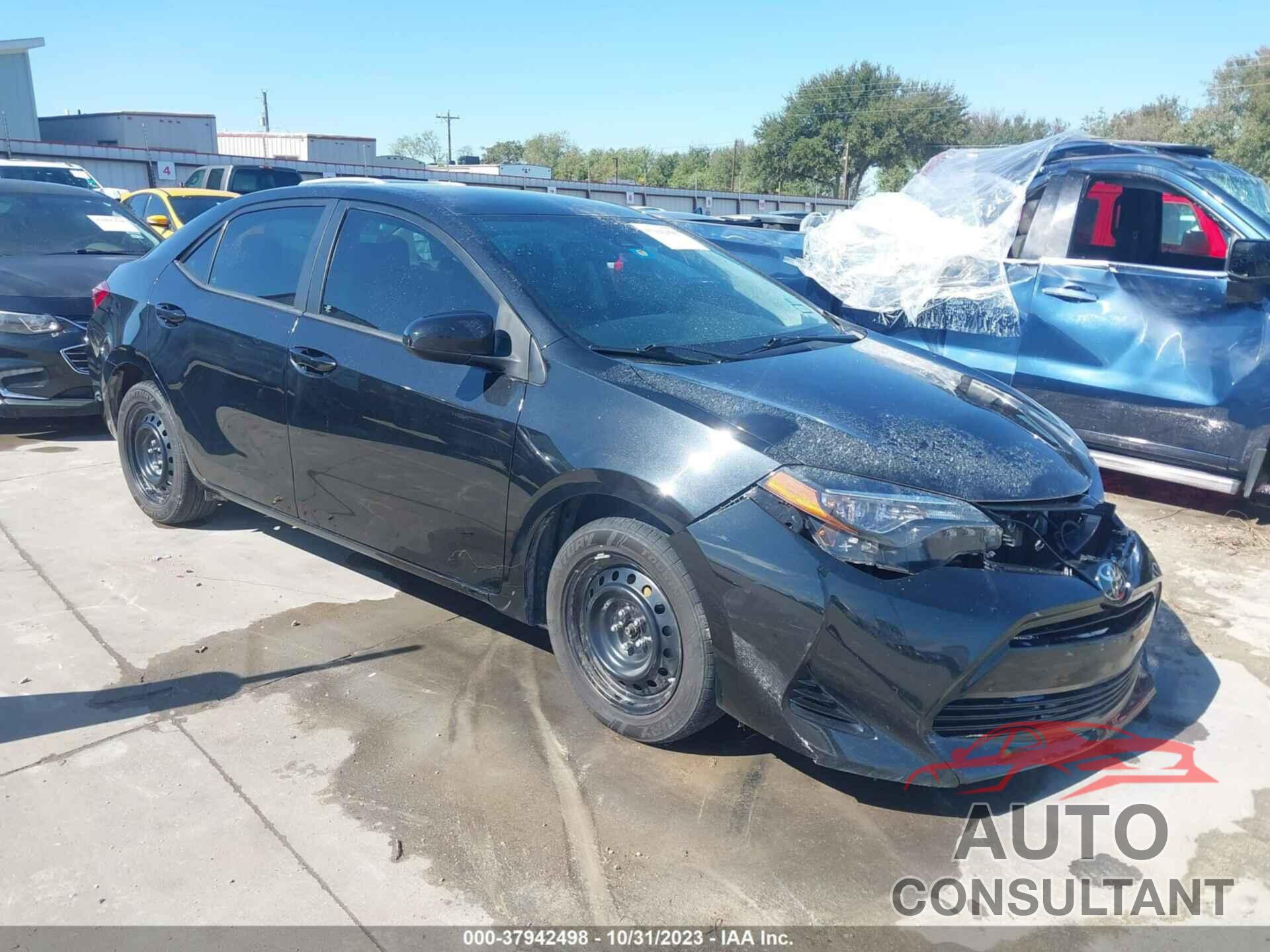 TOYOTA COROLLA 2017 - 5YFBURHE3HP675005
