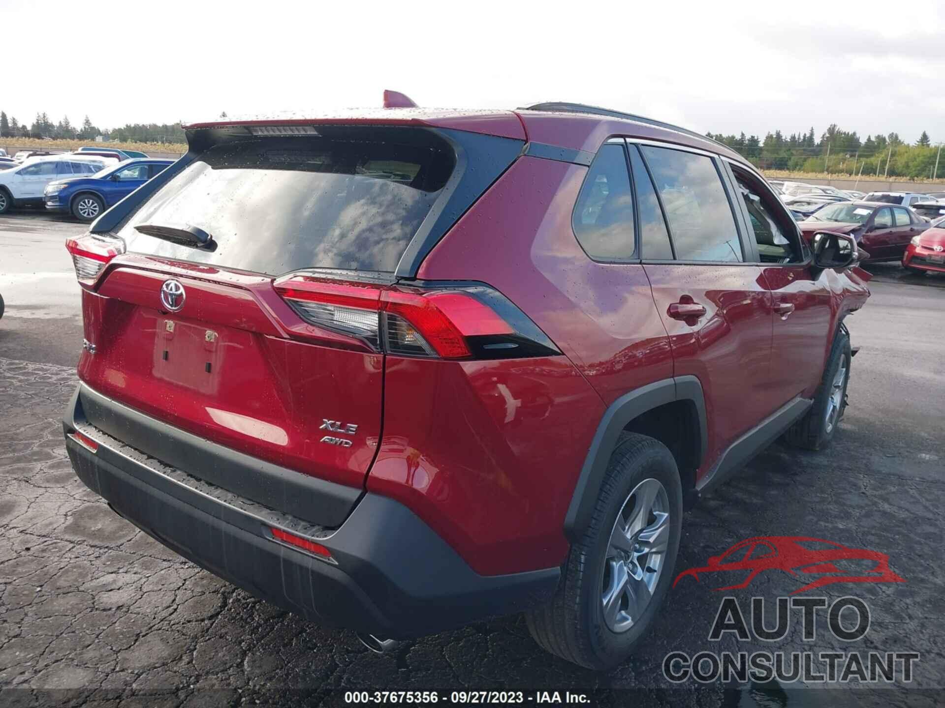 TOYOTA RAV4 2023 - JTMP1RFV0PD093303