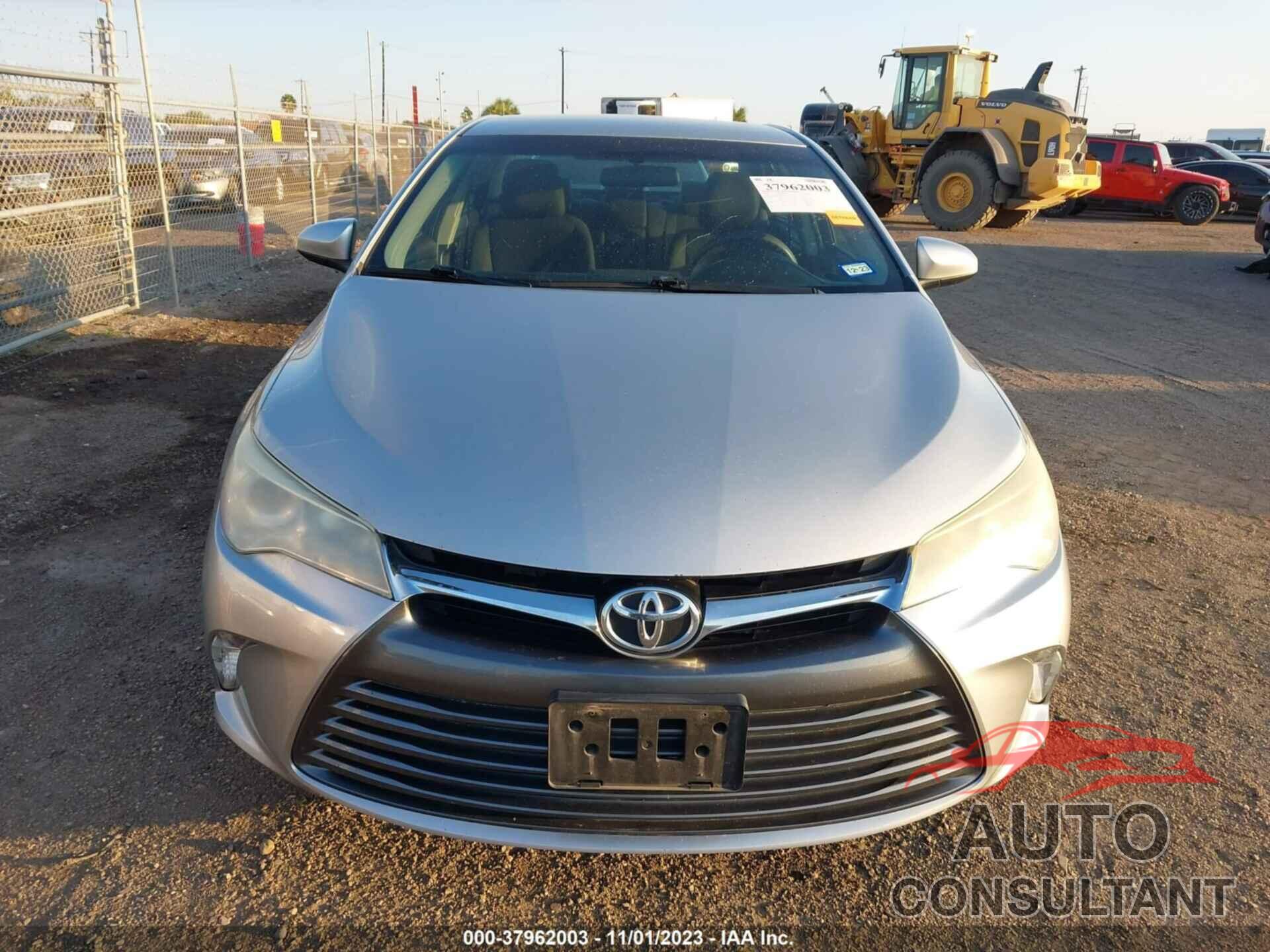 TOYOTA CAMRY 2016 - 4T4BF1FK8GR537256