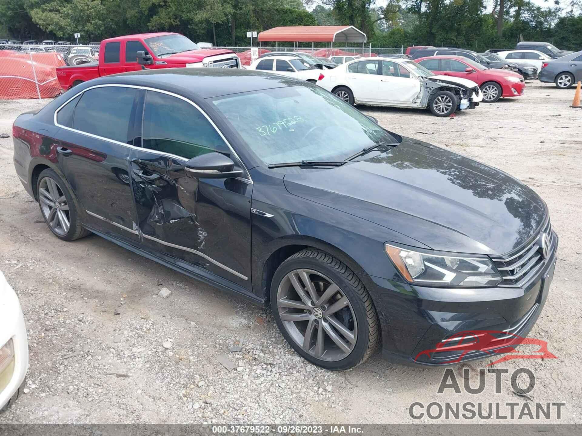 VOLKSWAGEN PASSAT 2017 - 1VWDT7A34HC004764