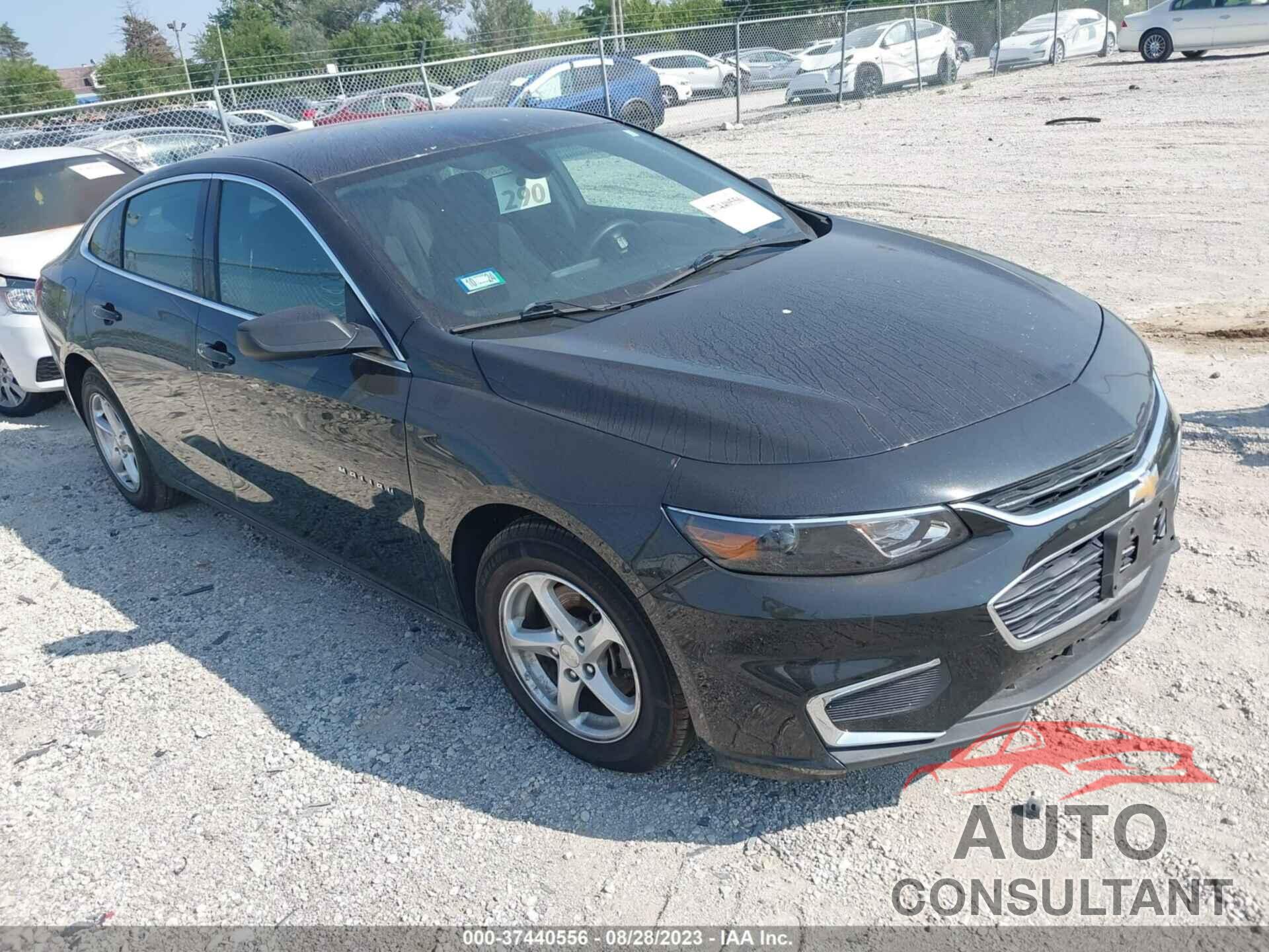 CHEVROLET MALIBU 2018 - 1G1ZB5ST4JF288554