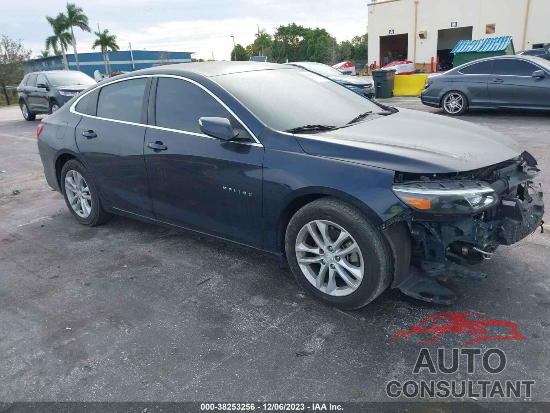 CHEVROLET MALIBU 2016 - 1G1ZE5ST9GF190491