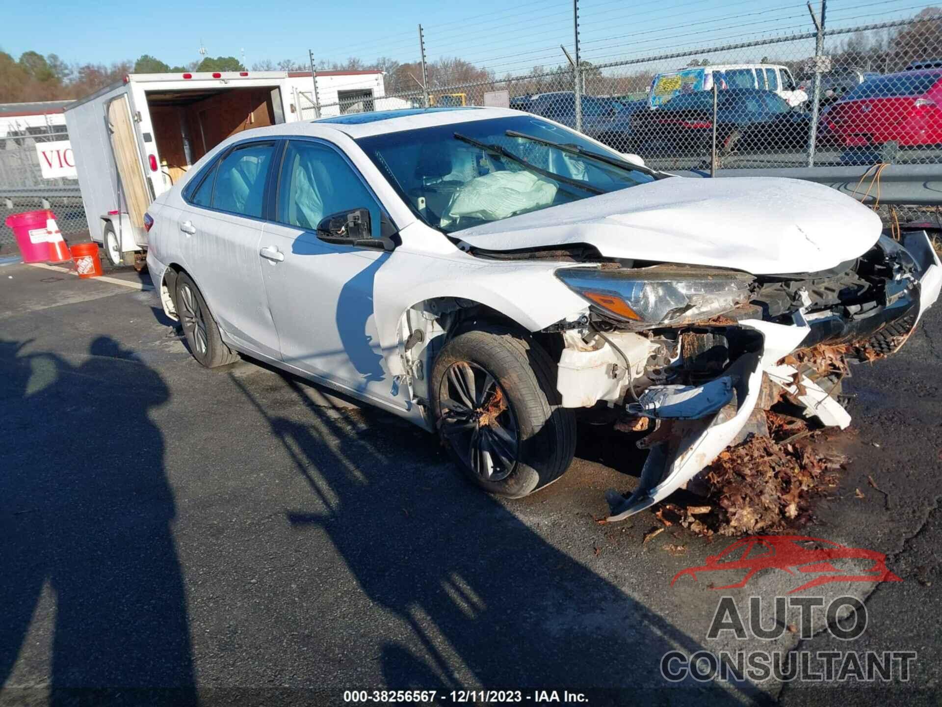 TOYOTA CAMRY 2017 - 4T1BF1FK6HU313883