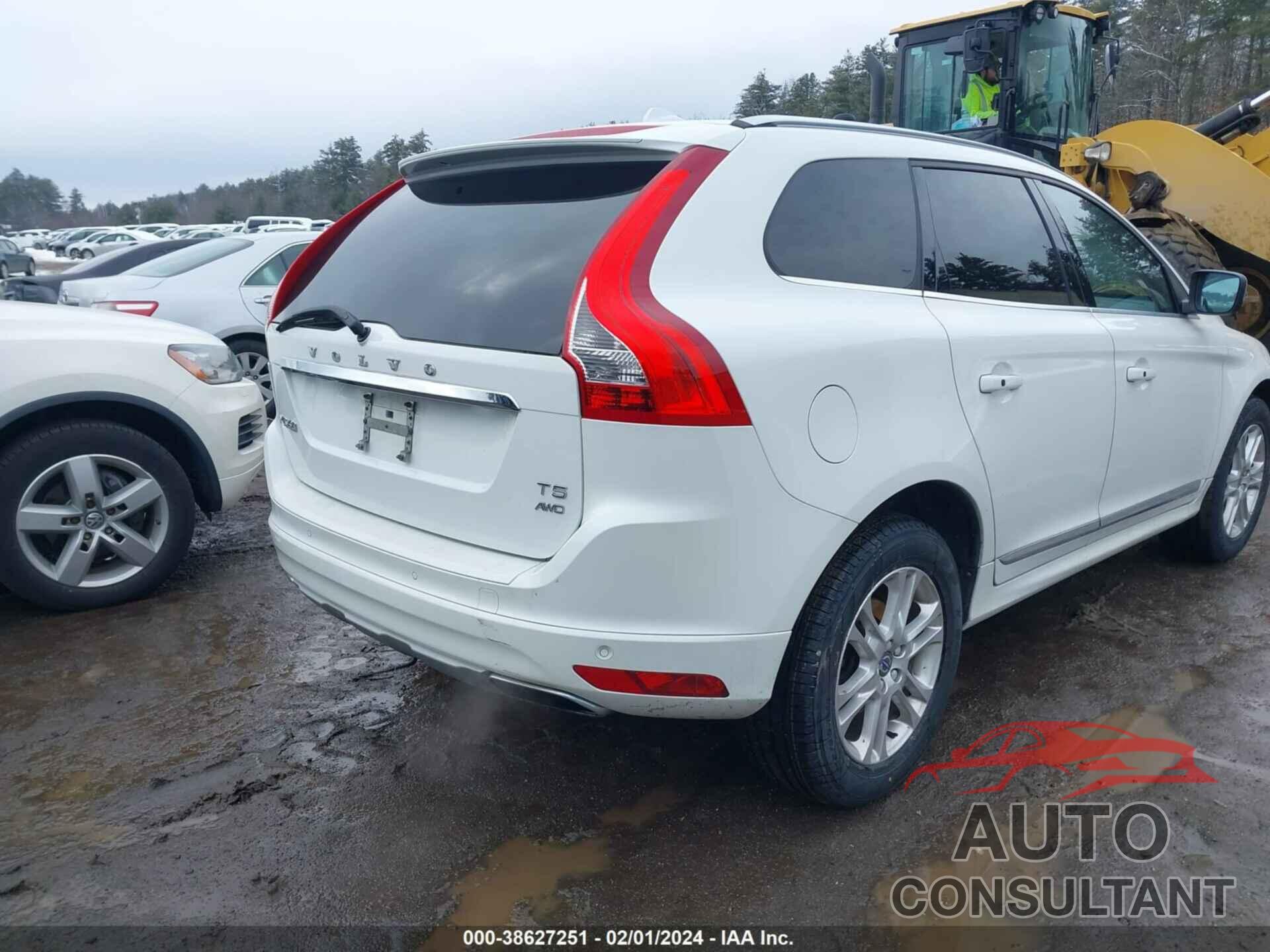 VOLVO XC60 2016 - YV4612RK1G2822096