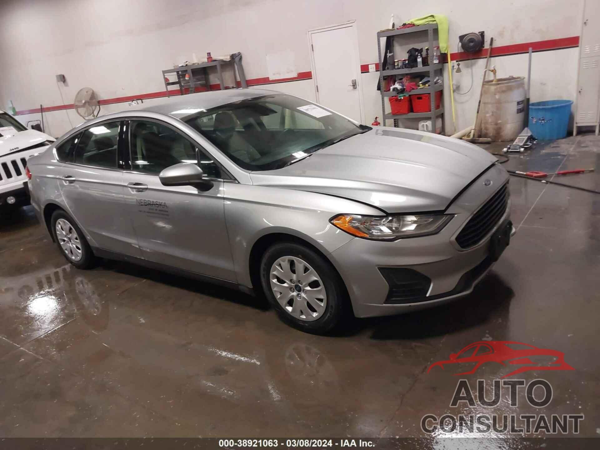 FORD FUSION 2020 - 3FA6P0G70LR118911