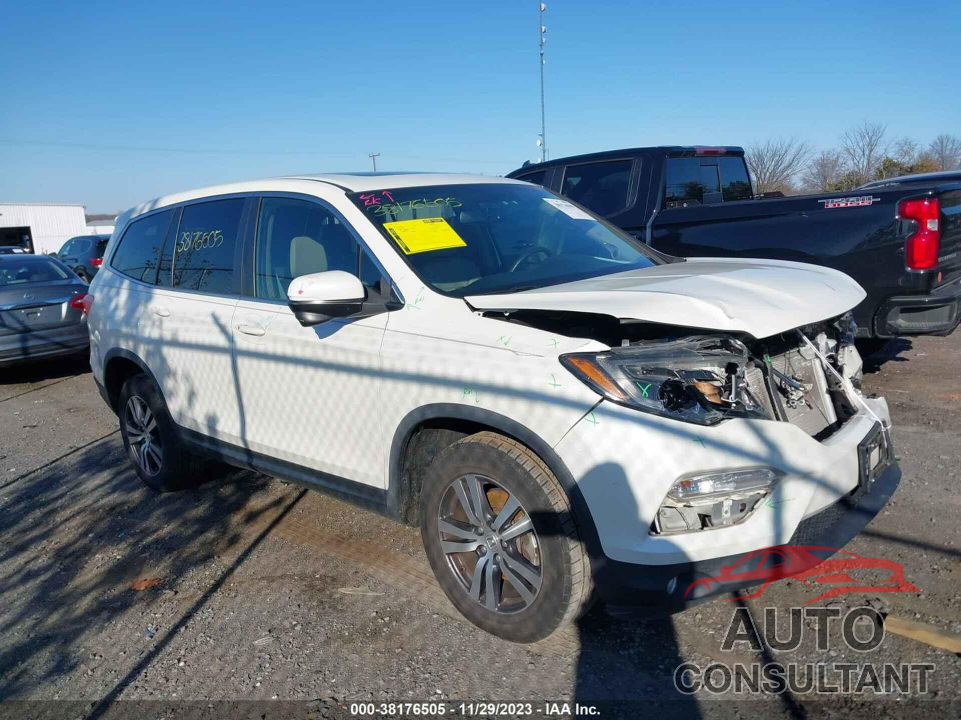 HONDA PILOT 2017 - 5FNYF6H52HB061593
