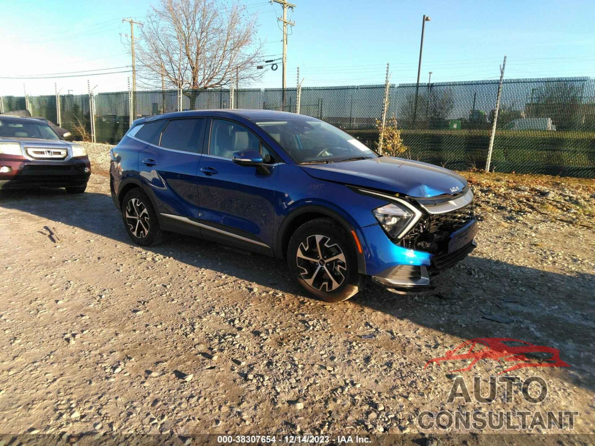 KIA SPORTAGE 2023 - 5XYK33AF3PG090155