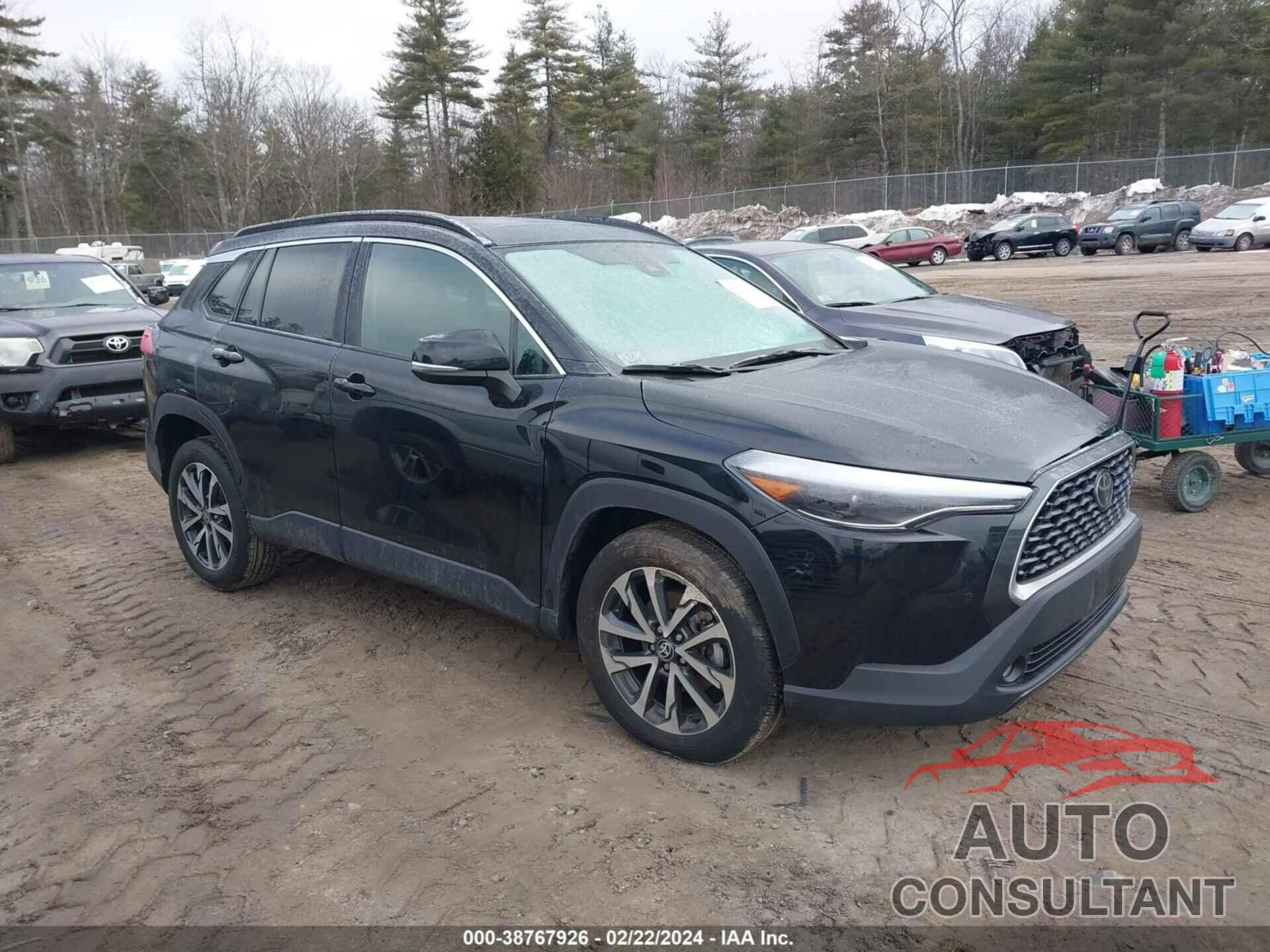 TOYOTA COROLLA CROSS 2022 - 7MUDAABG7NV040388