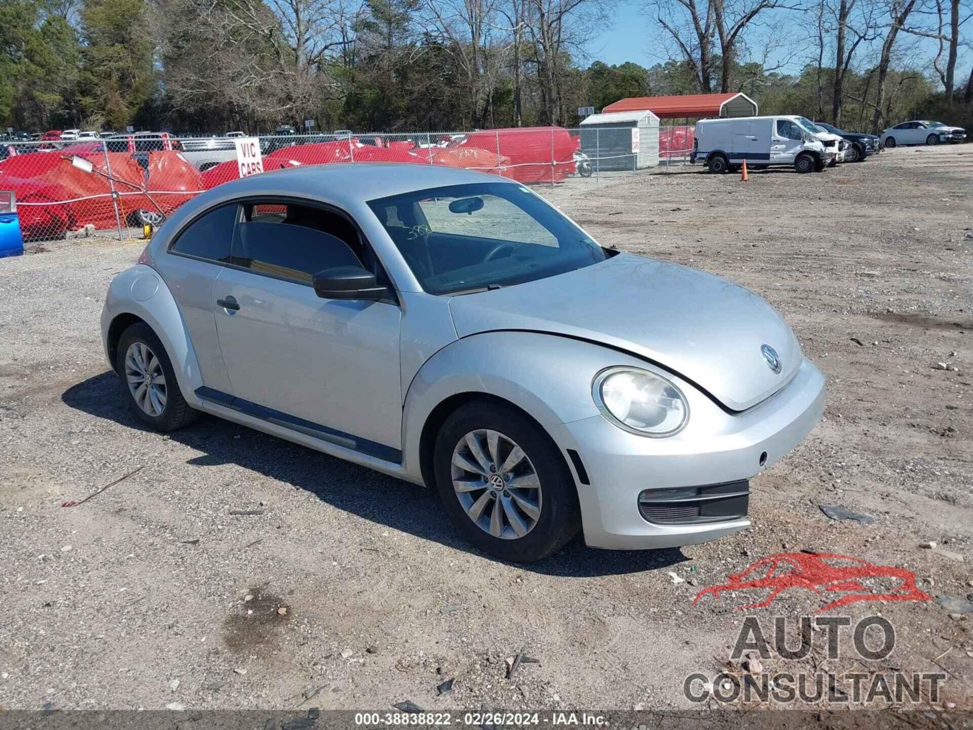 VOLKSWAGEN BEETLE 2016 - 3VWF17AT9GM608435