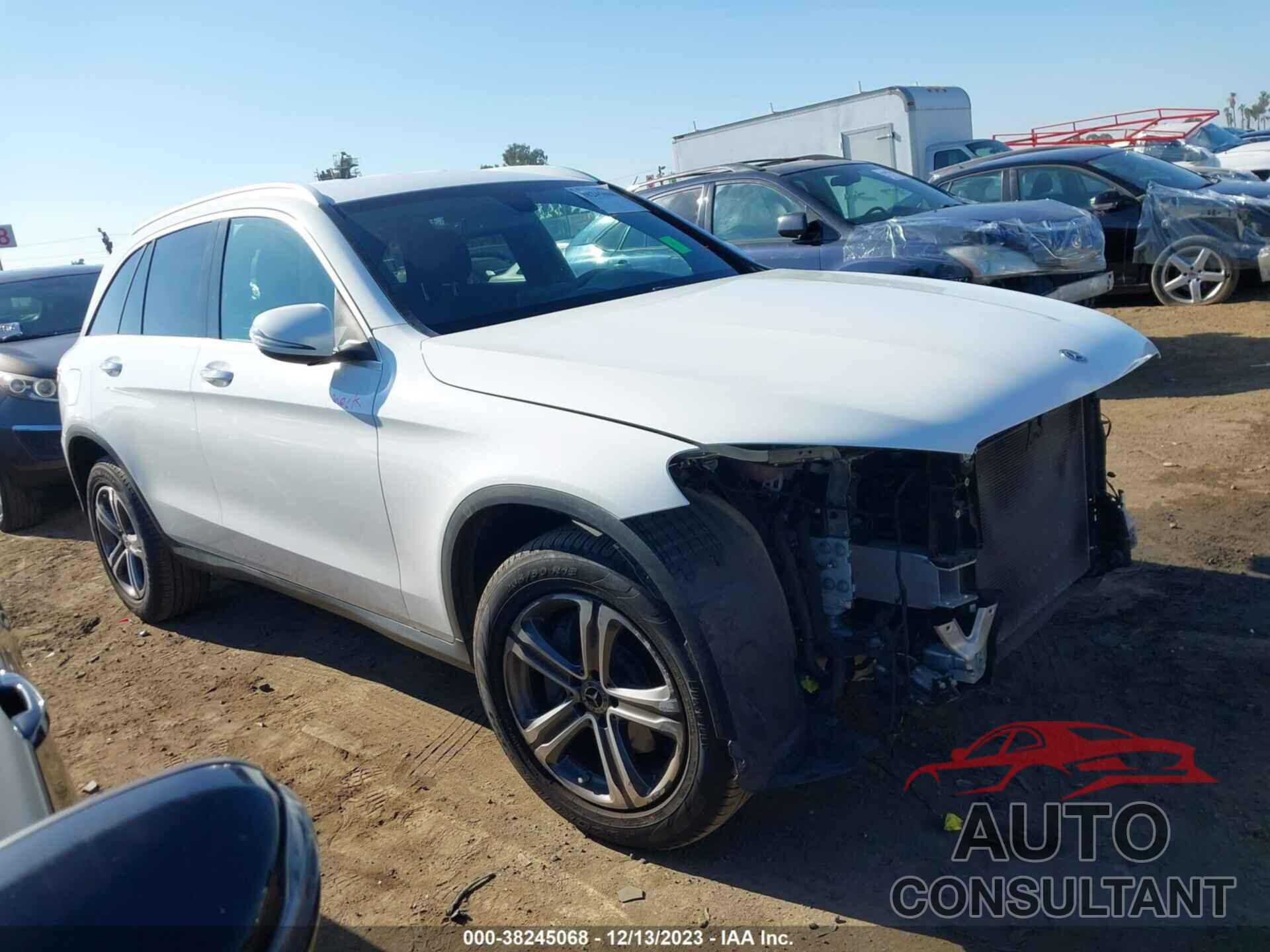 MERCEDES-BENZ GLC 300 2019 - WDC0G4JB4KF622209