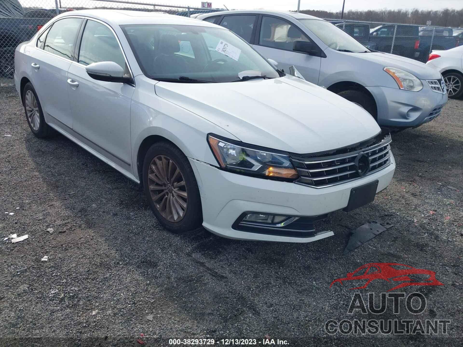 VOLKSWAGEN PASSAT 2016 - 1VWBT7A34GC004804
