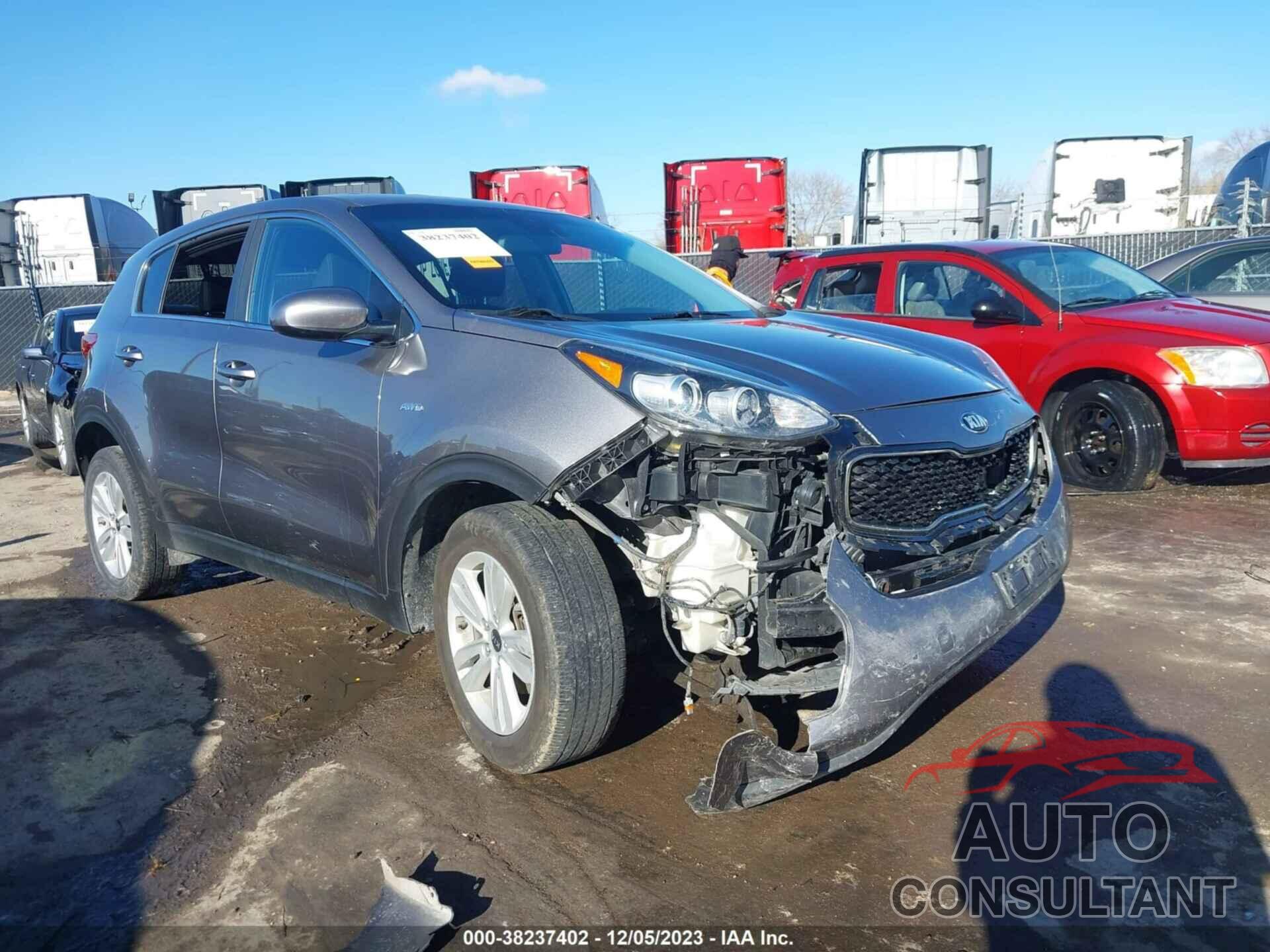 KIA SPORTAGE 2018 - KNDPMCAC1J7464615