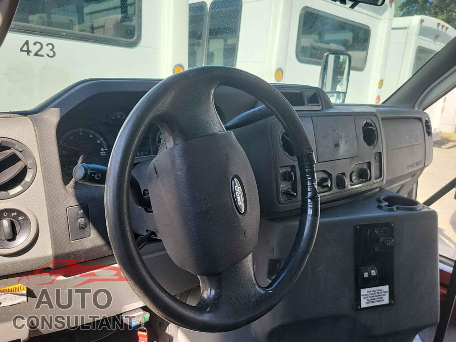 FORD E-450 CUTAWAY 2017 - 1FDFE4FS7HDC32008