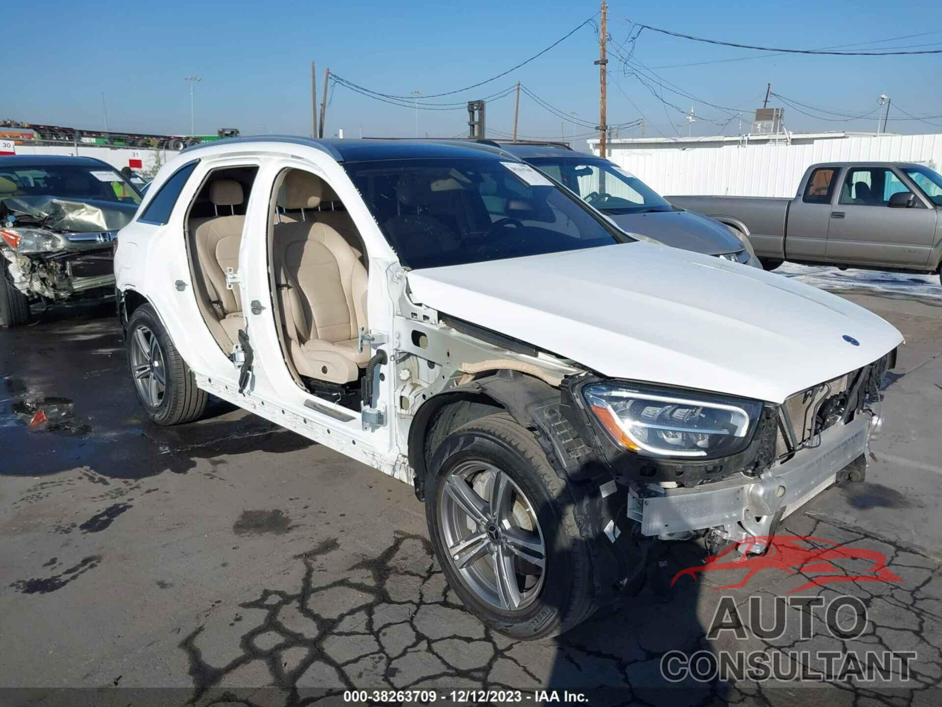 MERCEDES-BENZ GLC 300 2020 - W1N0G8DBXLF822143